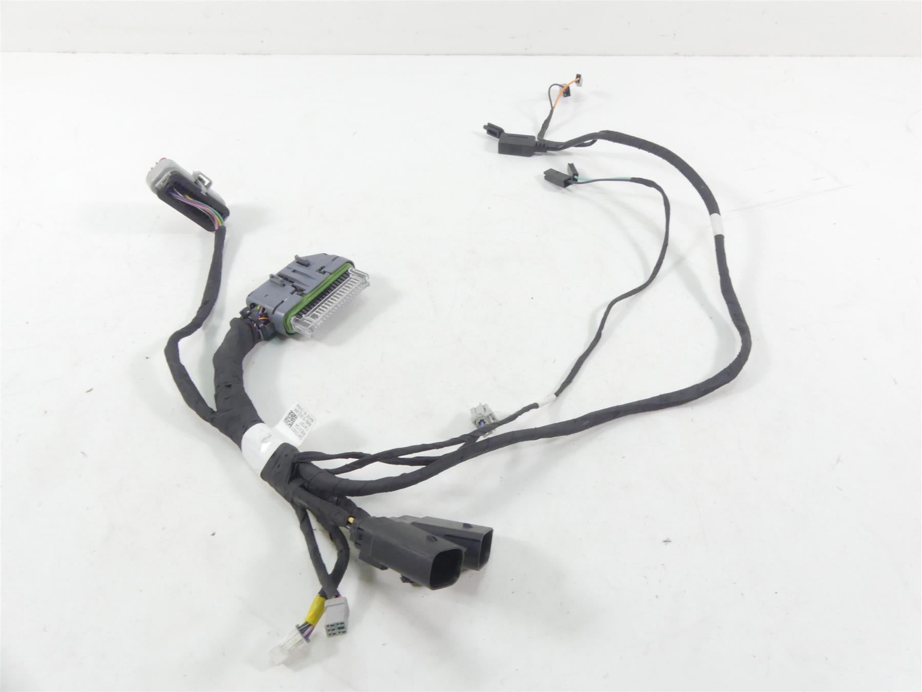 2016 Indian Chieftain Dark Horse Front Nose Fairing Wiring Harness Loom 2412301 {{ shop.shopifyCountryName }} - Mototech271