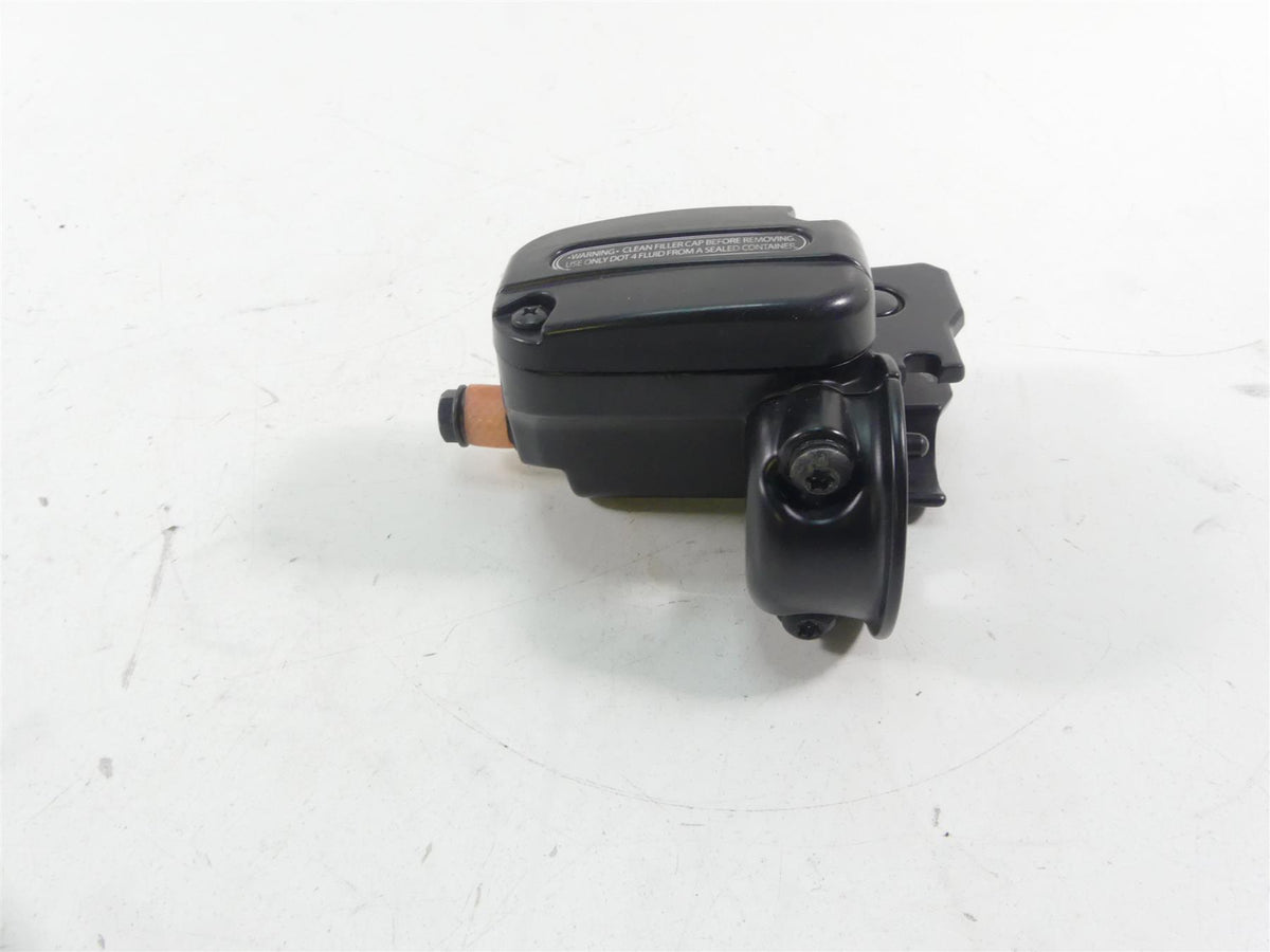 2017 Harley Touring FLHTKL Electra Glide Front Brake Master Cylinder 44551-08F {{ shop.shopifyCountryName }} - Mototech271