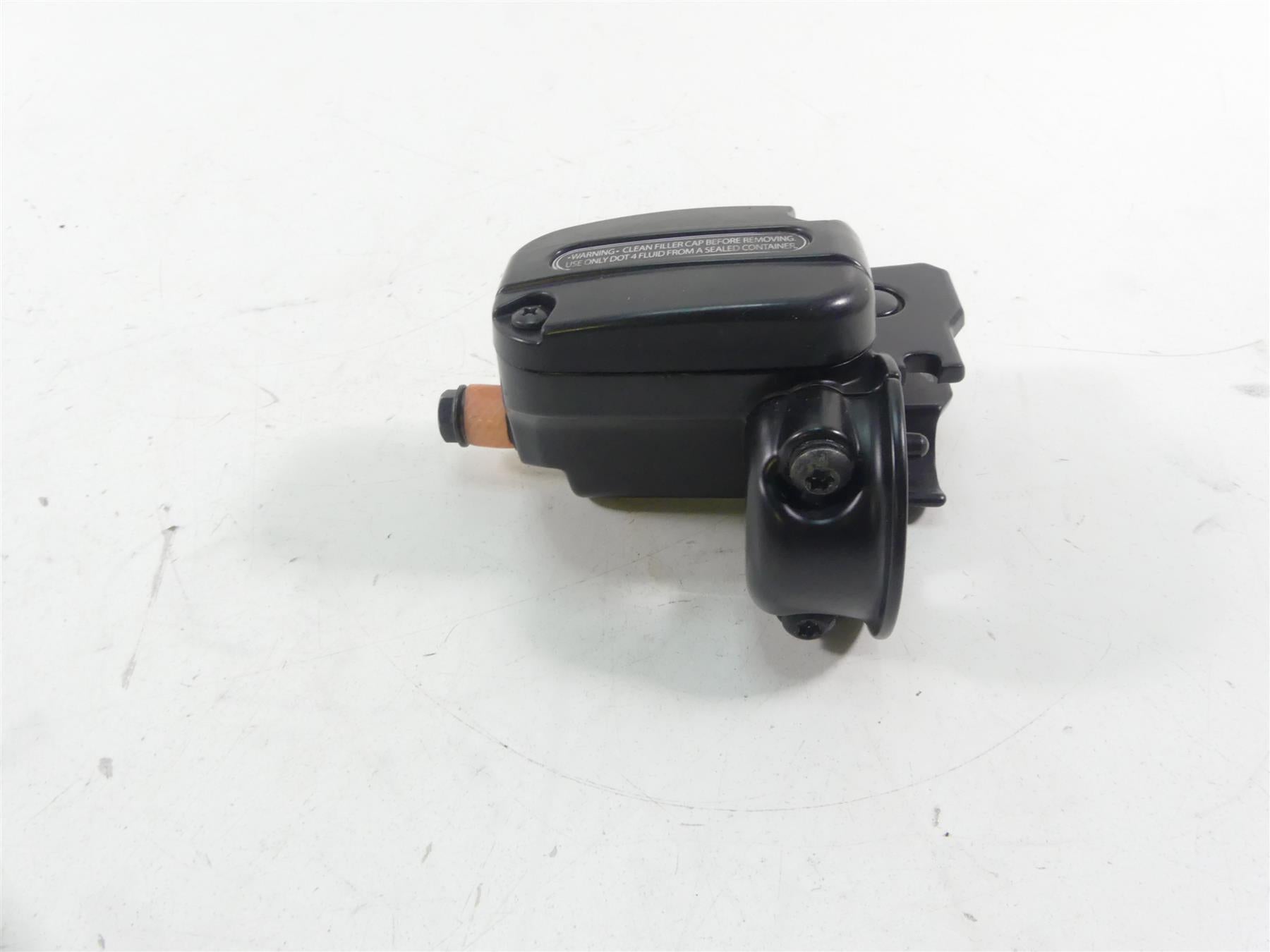 2017 Harley Touring FLHTKL Electra Glide Front Brake Master Cylinder 44551-08F {{ shop.shopifyCountryName }} - Mototech271