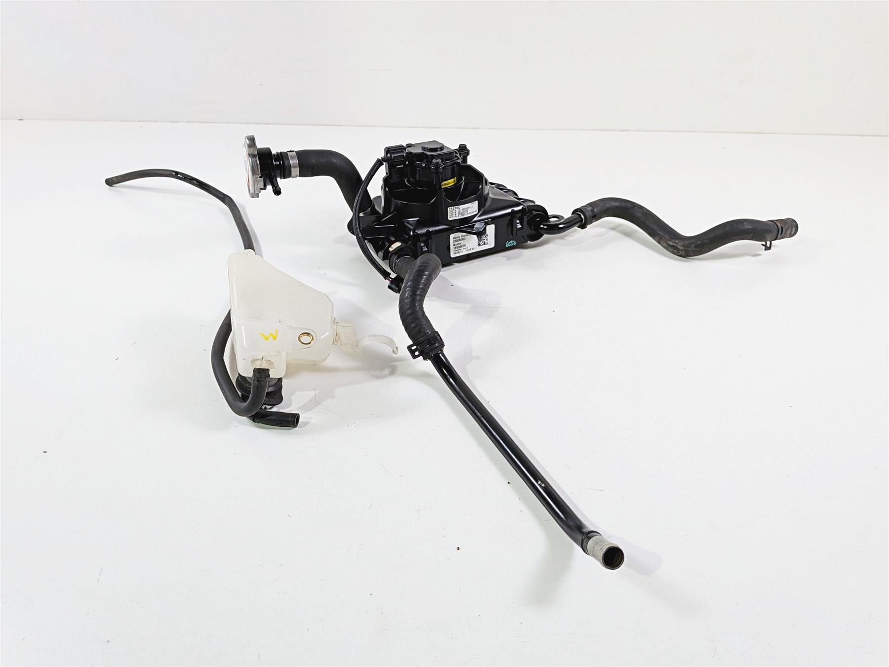2014 Harley Touring FLHTK Electra Glide Right Radiator Fan Hoses Set 26800005-Mototech271