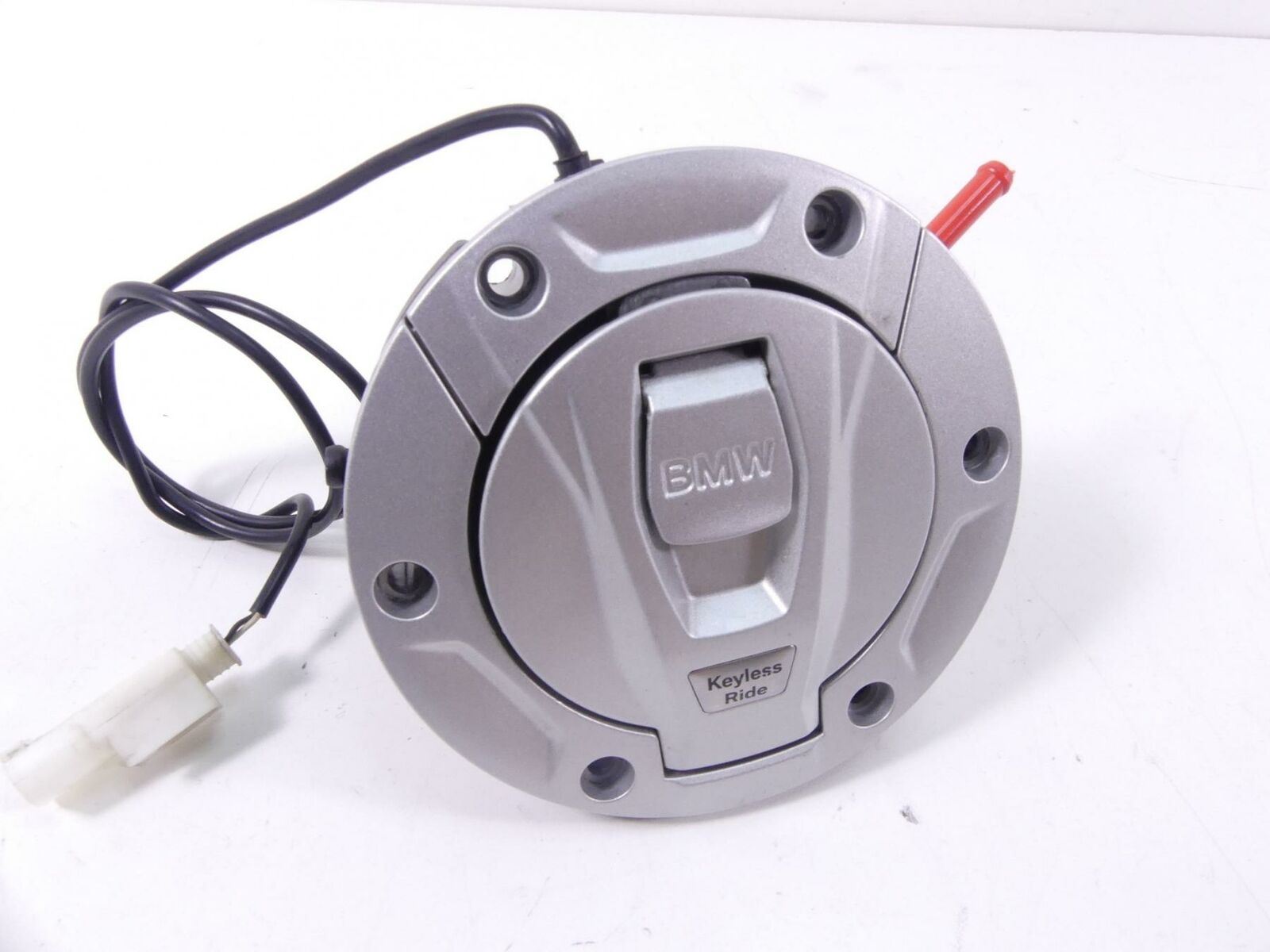 2016 BMW R1200R K53 Keyless Hands Free Tank Cap Lid 16118552106 {{ shop.shopifyCountryName }} - Mototech271