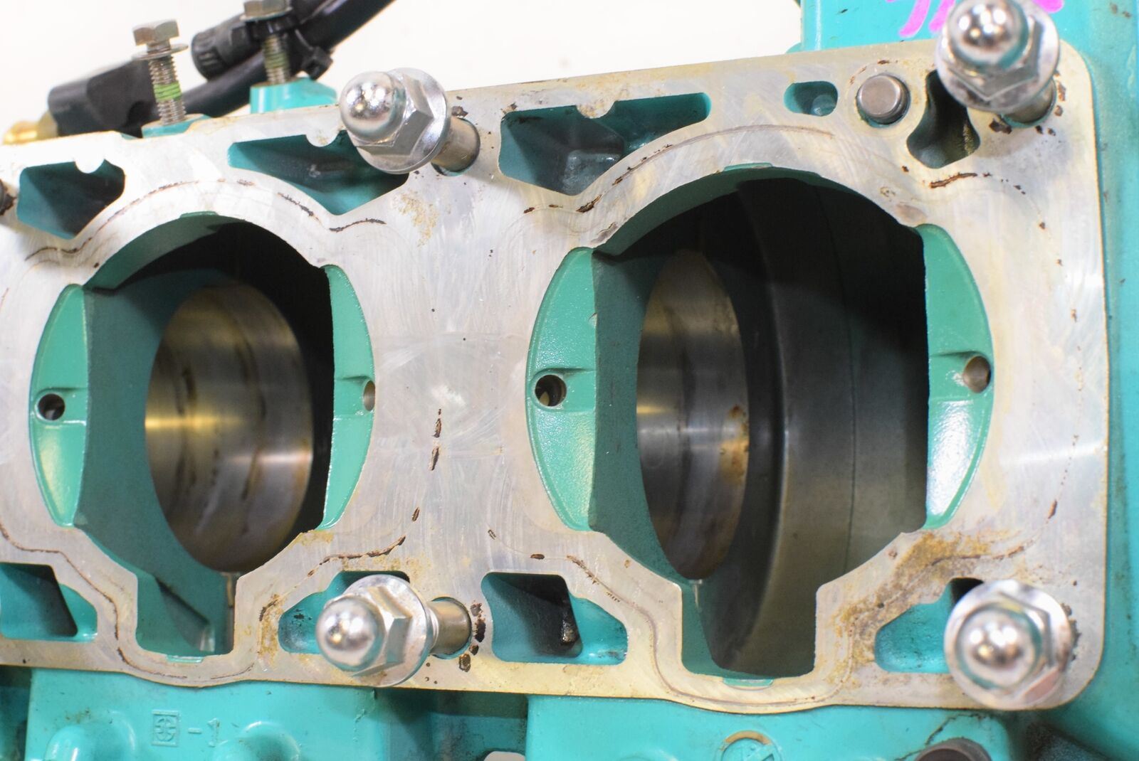 1997 Kawasaki 900 ZXi Jetski Engine Motor Crank Case Bottom End