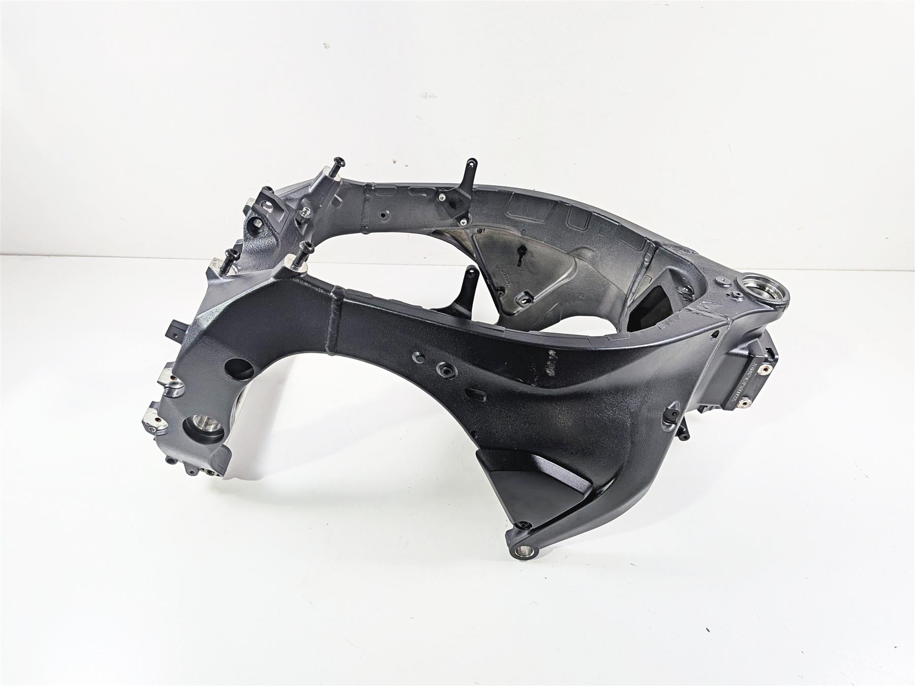2023 Yamaha MT10 MTN1000 Straight Main Frame Chassis With Texas Salvage Title B67-21110-20-00 {{ shop.shopifyCountryName }} - Mototech271