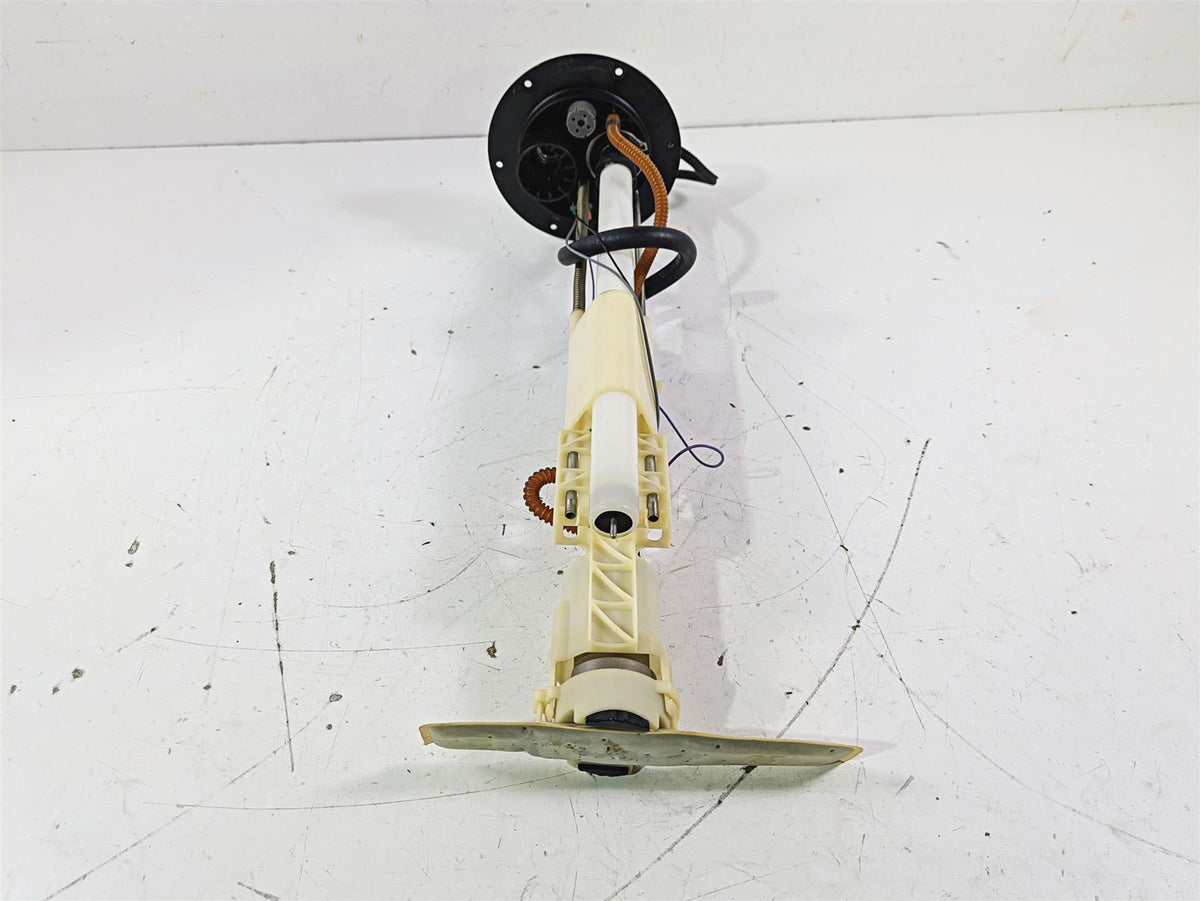 2012 Harley VRSCF Muscle V Rod Fuel Gas Petrol Pump - Tested 75310-07 75123-09 {{ shop.shopifyCountryName }} - Mototech271