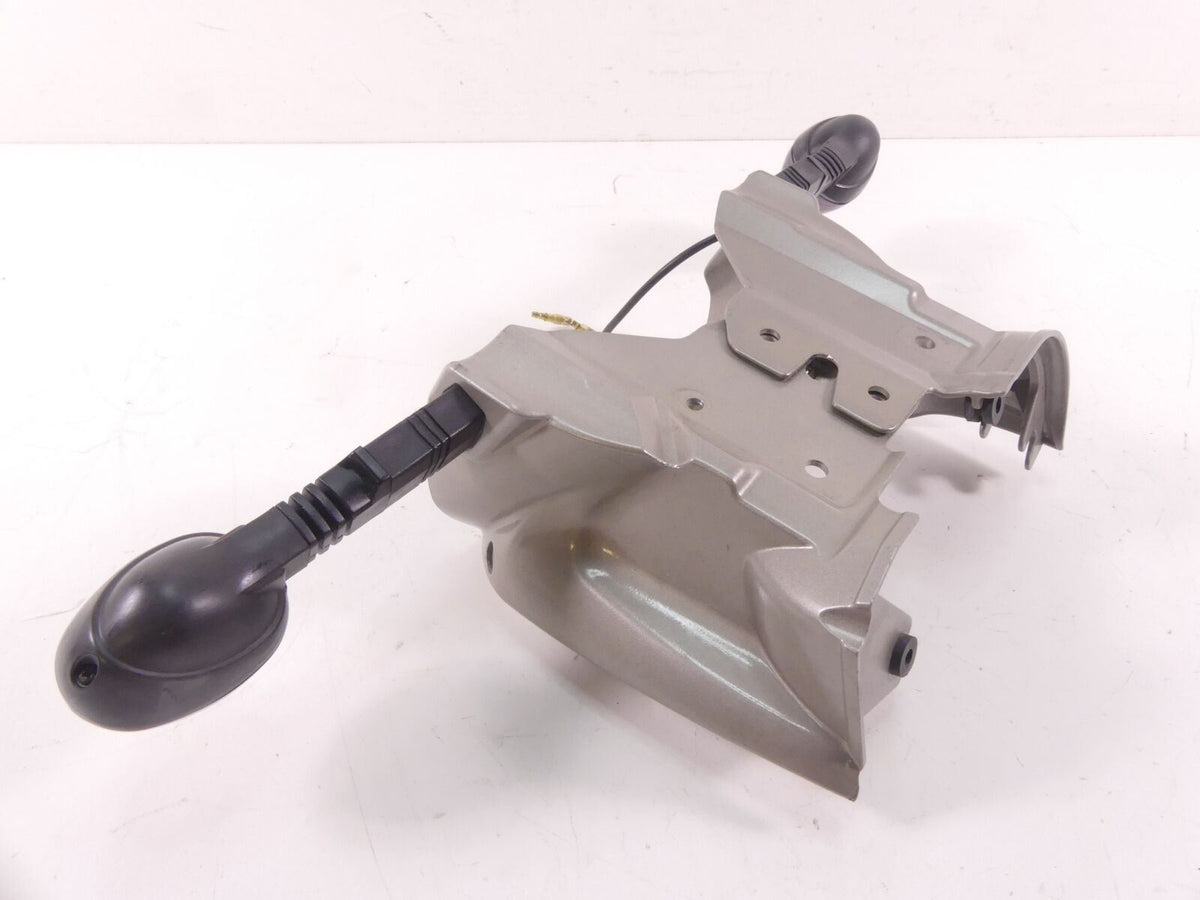 2006 Buell XB12SCG Lightning Gauge Headlight Stay Holder Blinker M0643.1ADYBQ {{ shop.shopifyCountryName }} - Mototech271