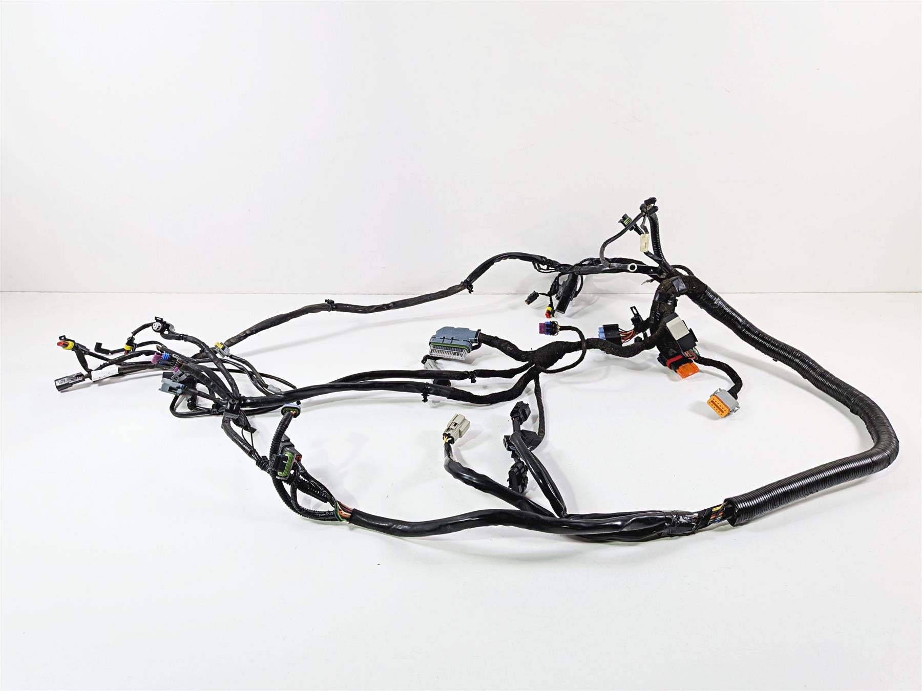 2011 Harley FXDF Dyna Fat Bob Wiring Harness Loom - No Cuts 69603-08A {{ shop.shopifyCountryName }} - Mototech271