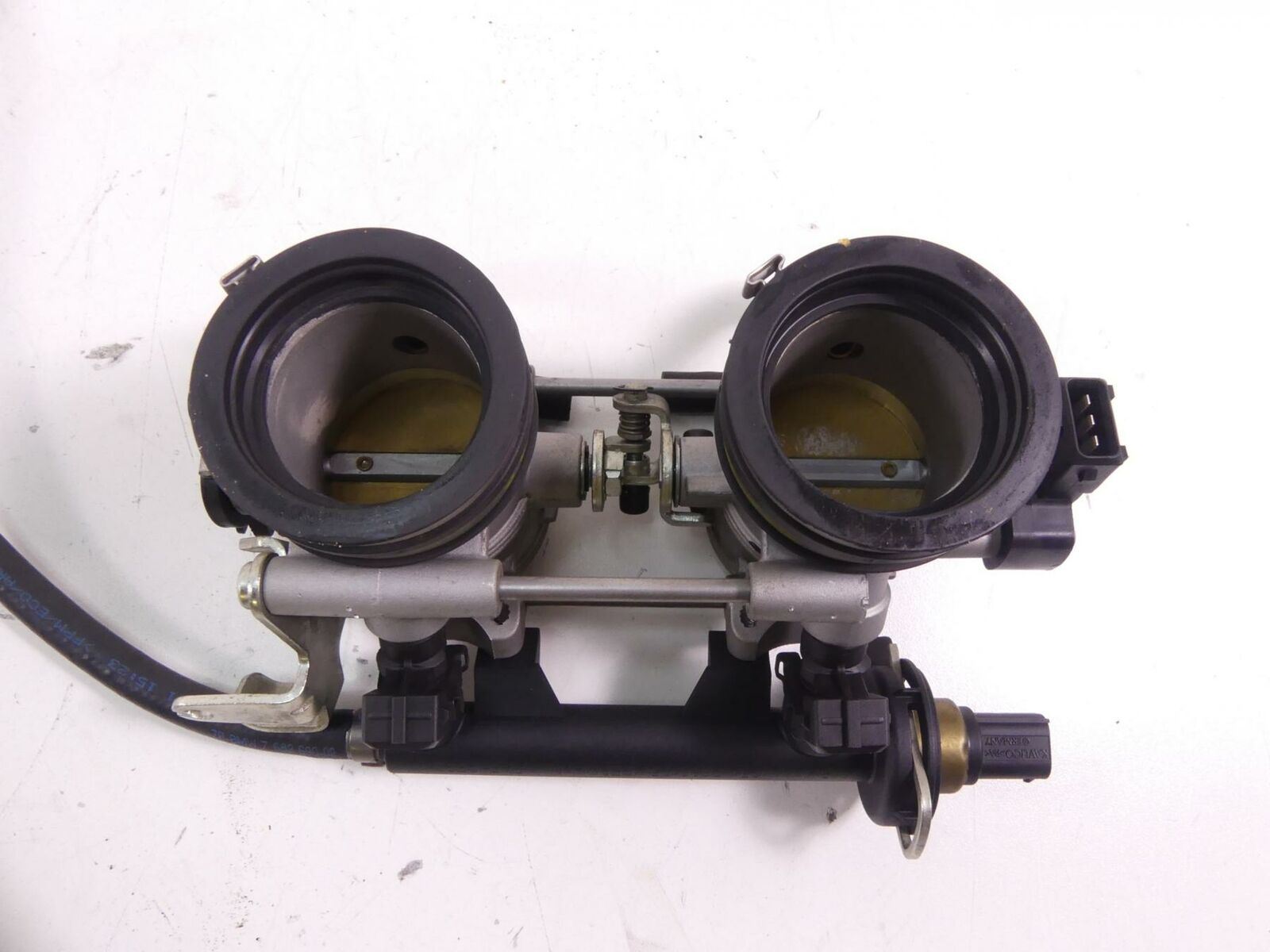 2010 BMW F800GS K72 Throttle Body Bodies Fuel Gas Petrol Injection 13547728355 {{ shop.shopifyCountryName }} - Mototech271