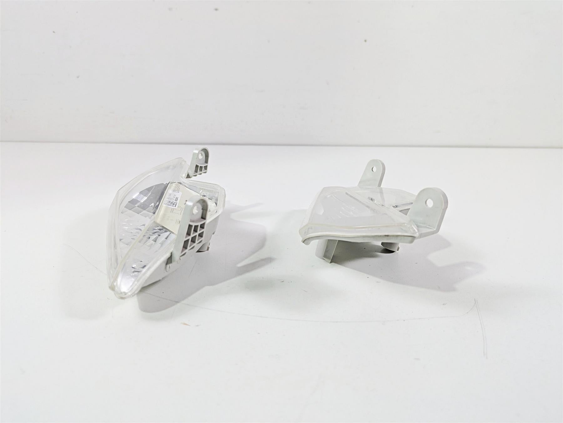 2016 BMW R1200RT K52 Front Blinker Turn Signal Set 63138541625 63138541626 {{ shop.shopifyCountryName }} - Mototech271