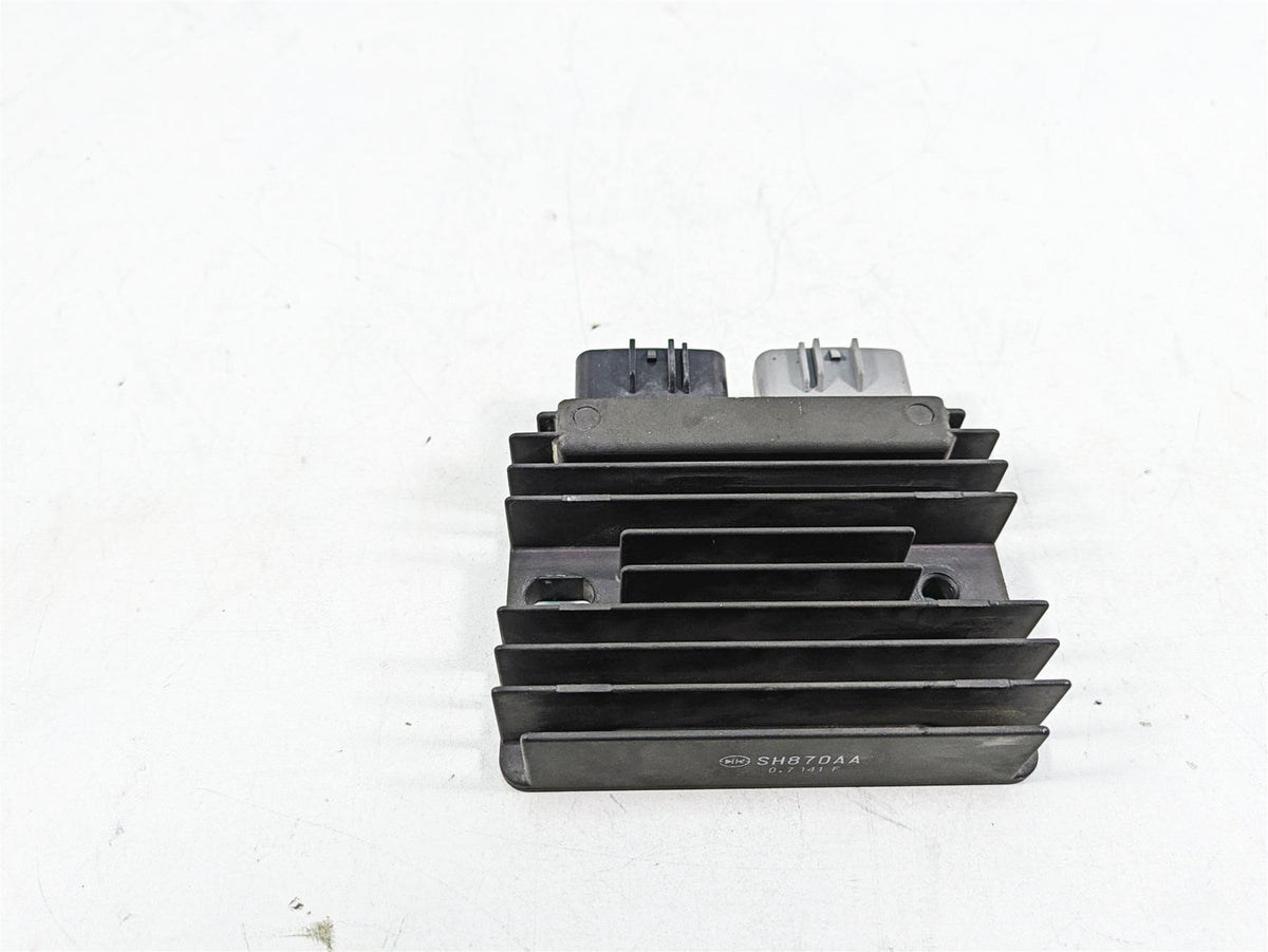 2021 Aprilia RS660 Rectifier Voltage Regulator SH870AA 1A012332 {{ shop.shopifyCountryName }} - Mototech271