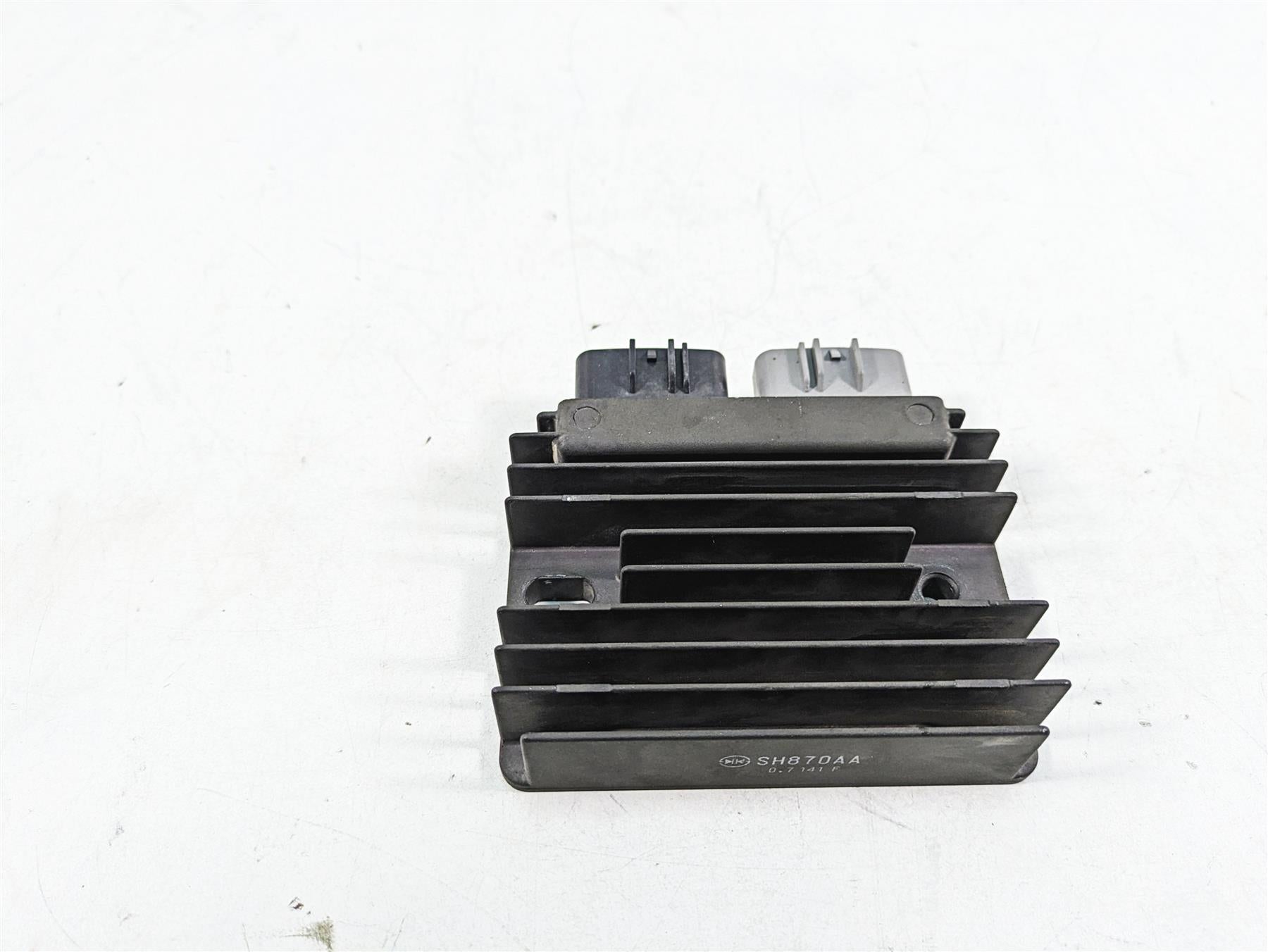 2021 Aprilia RS660 Rectifier Voltage Regulator SH870AA 1A012332 {{ shop.shopifyCountryName }} - Mototech271