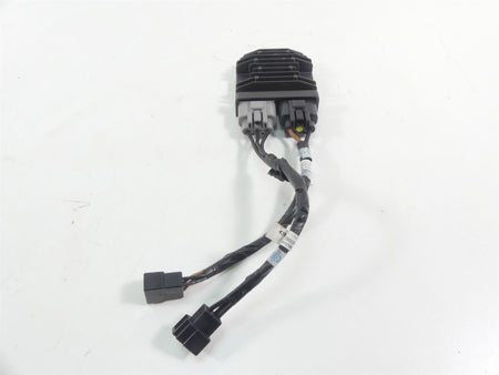 2015 Triumph 1050 Speed Triple R Rectifier Voltage Regulator T1300675 FH020AA {{ shop.shopifyCountryName }} - Mototech271