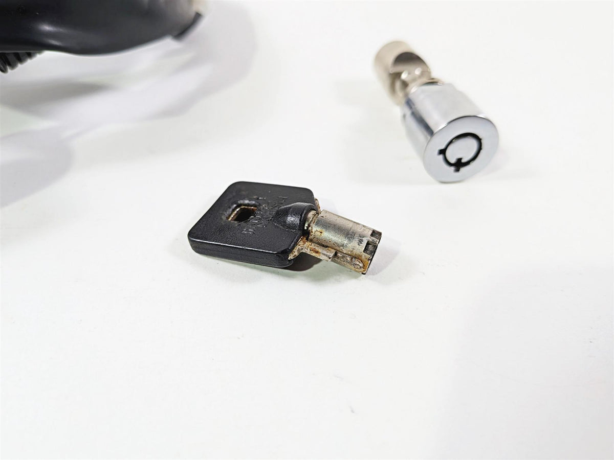 2009 Harley FXCWC Softail Rocker Ignition Switch Key Lock Set - Read 71792-08 {{ shop.shopifyCountryName }} - Mototech271