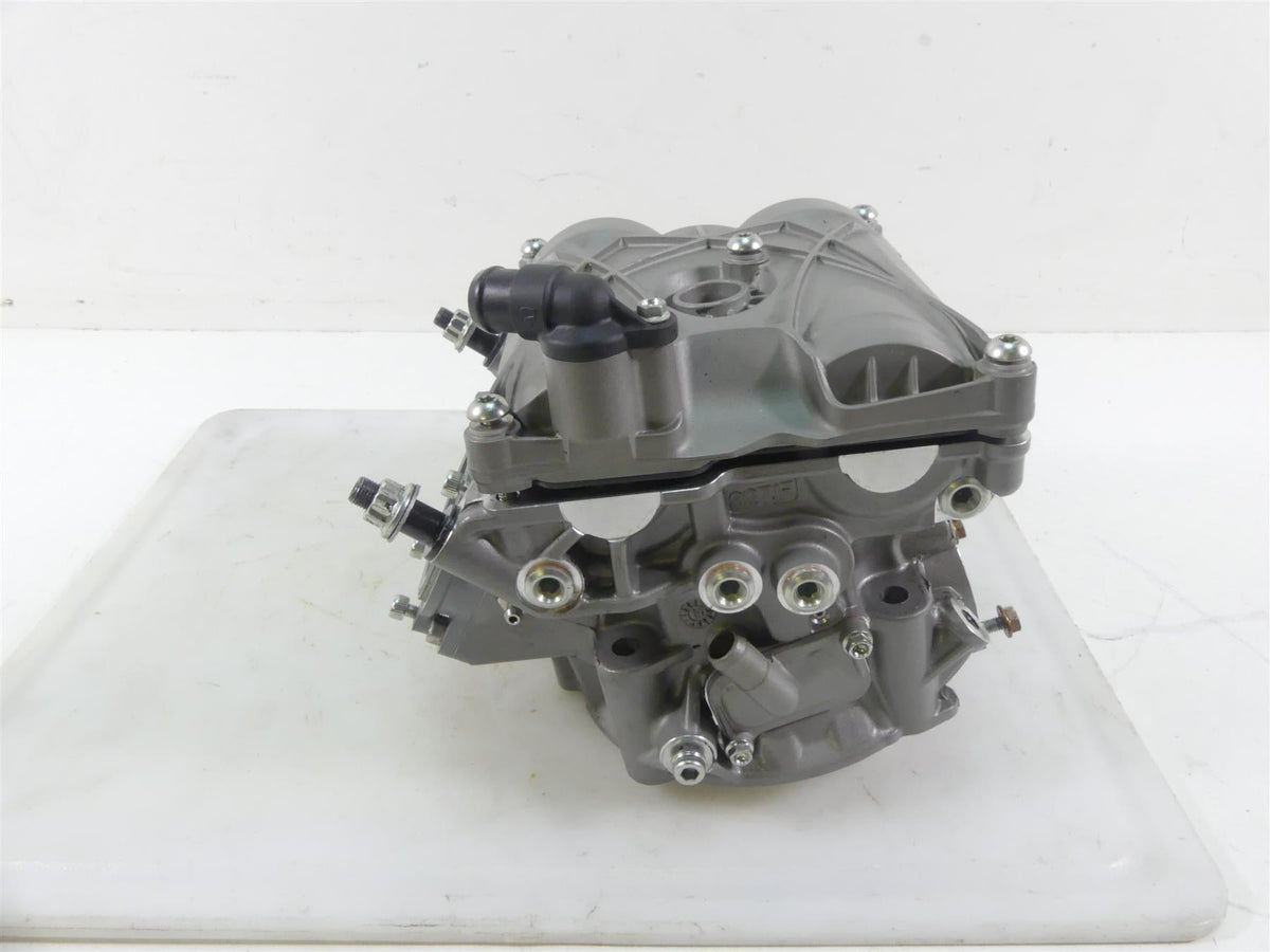 2020 Ducati Panigale V2 Rear Vertical Cylinder Head Cylinderhead 576mi 30123272F {{ shop.shopifyCountryName }} - Mototech271