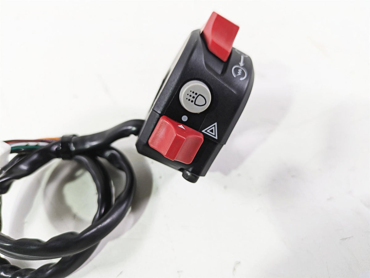 2023 Ducati Monster 937 SP Right Hand Start Kill Control Switch 65010283B {{ shop.shopifyCountryName }} - Mototech271