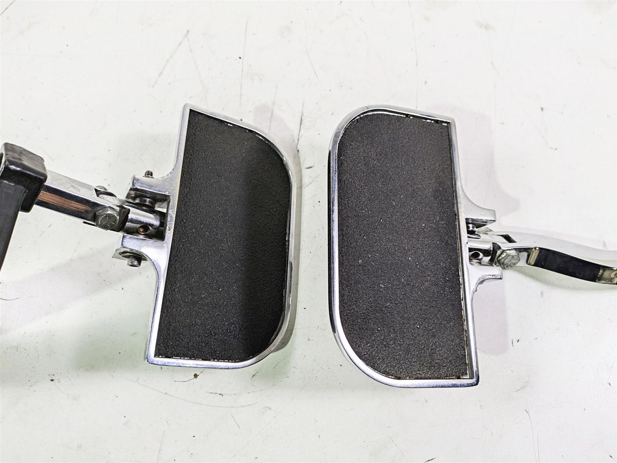 2002 Harley Dyna FXDL Low Rider Rear Passenger Floorboard + Mount 52740-02 {{ shop.shopifyCountryName }} - Mototech271