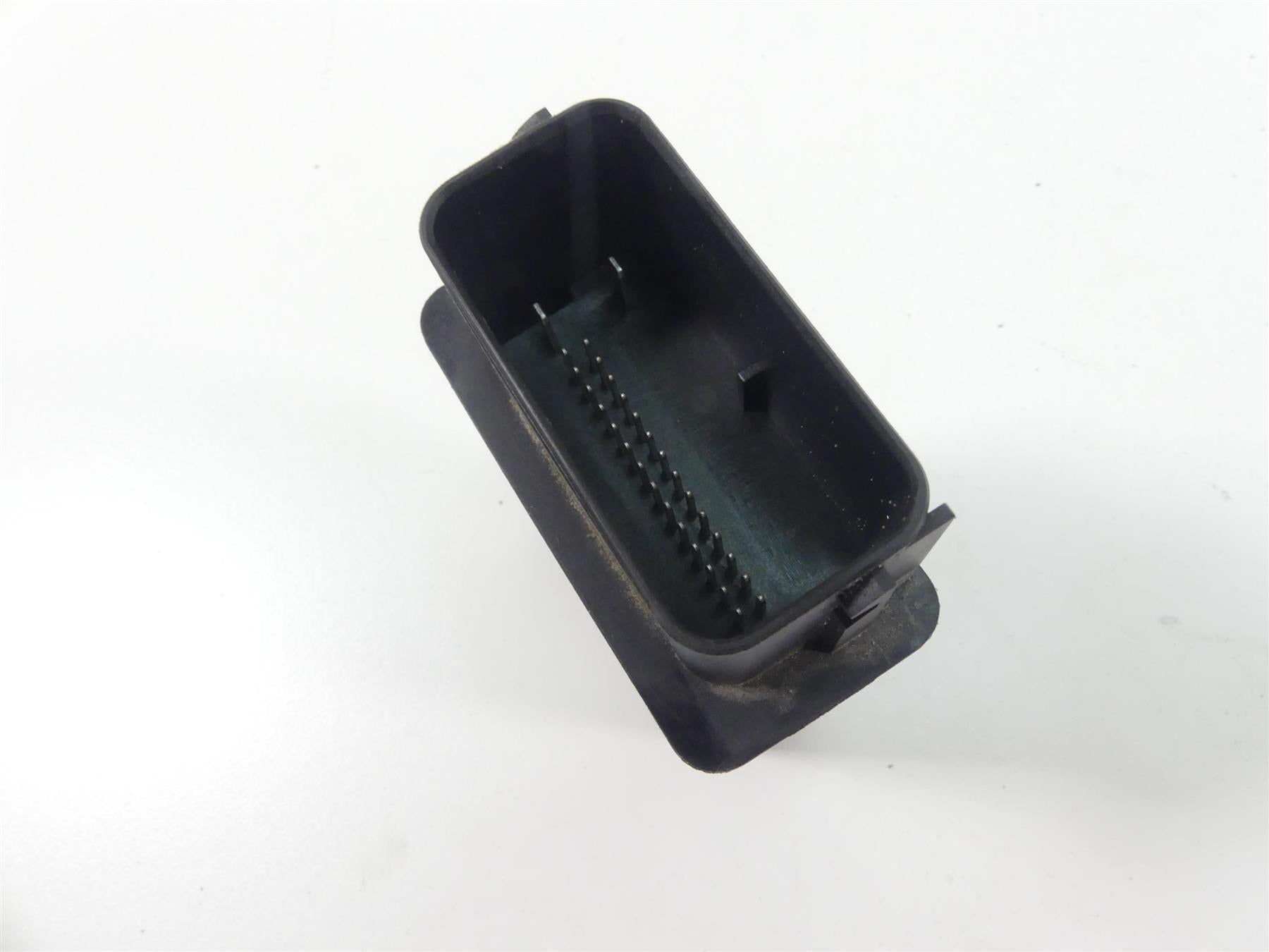 2016 BMW S1000XR K49 Basic Light Module Ecu Ecm 61358546488 {{ shop.shopifyCountryName }} - Mototech271