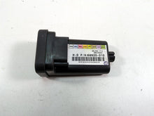Load image into Gallery viewer, 2006 Harley Touring FLHTCUI Electra Glide Tsm Turn Signal Module 68920-01D | Mototech271
