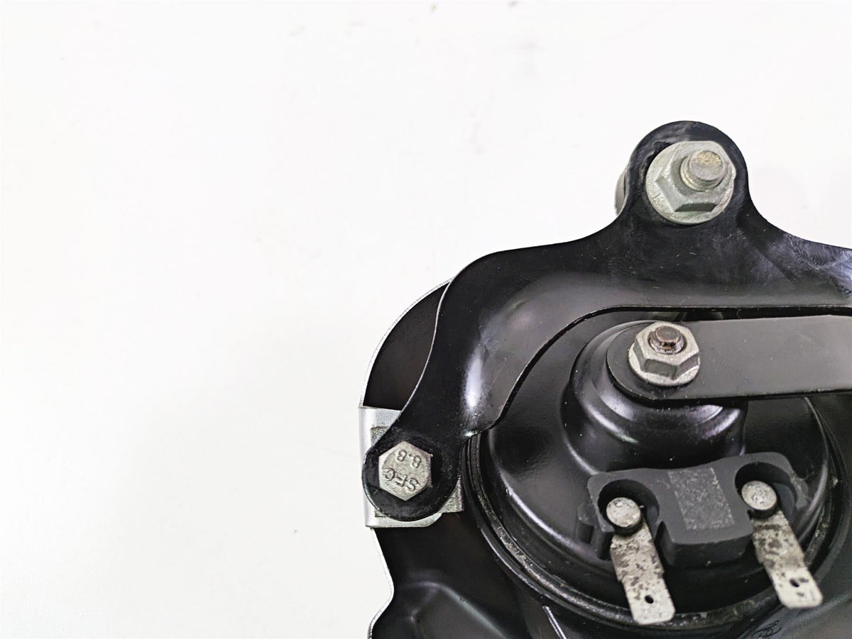 2013 Harley VRSCF Muscle Rod Horn & Silver Cover 69053-09 {{ shop.shopifyCountryName }} - Mototech271
