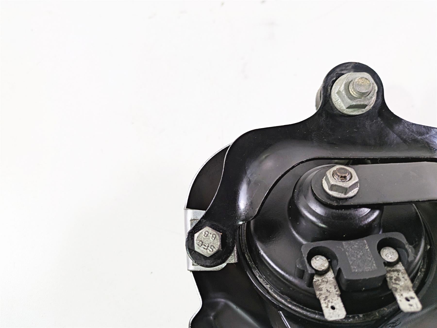 2013 Harley VRSCF Muscle Rod Horn & Silver Cover 69053-09 {{ shop.shopifyCountryName }} - Mototech271