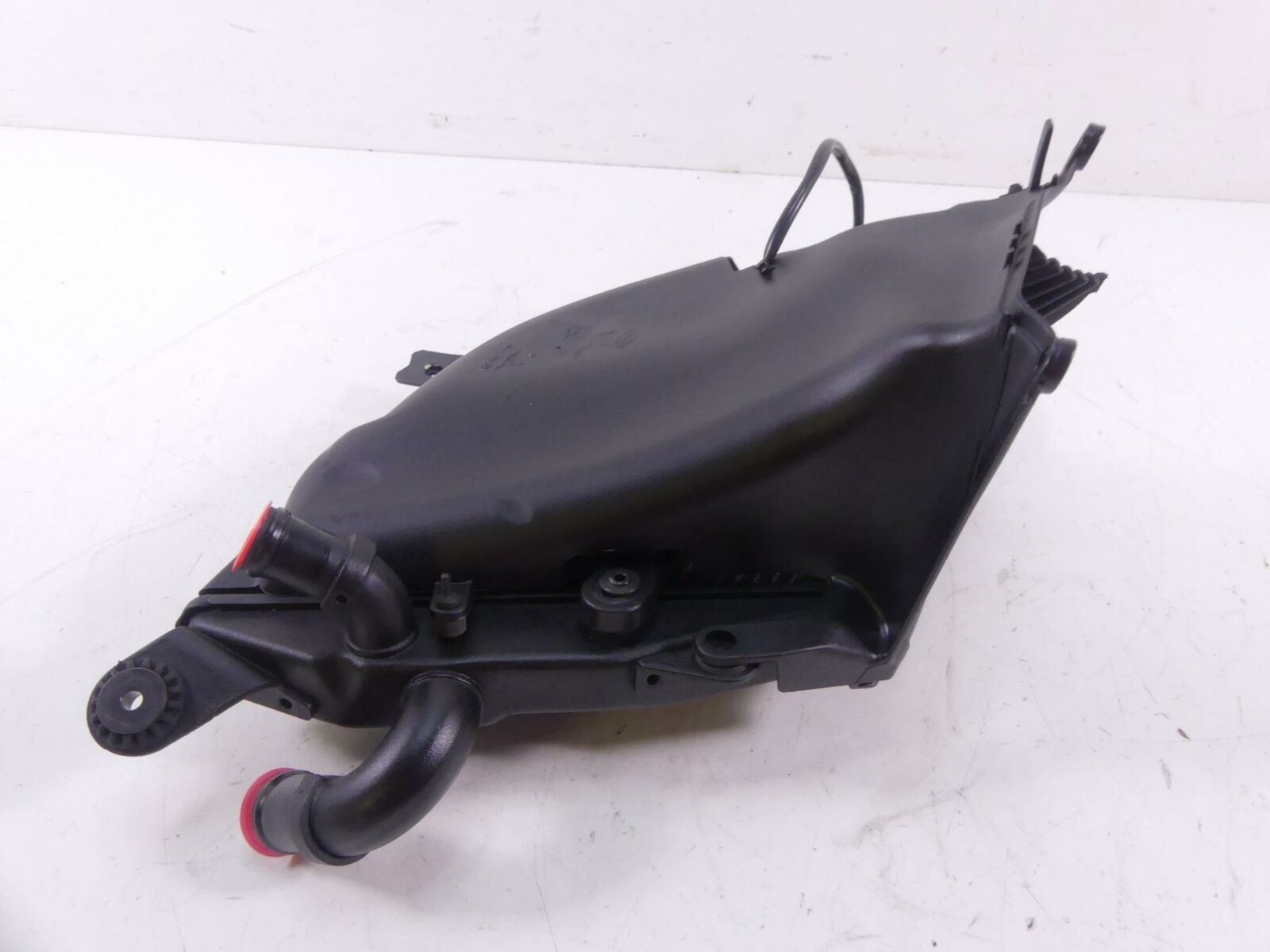 2015 Ducati Diavel Dark Left Radiator Cooler Fan Cover Set - Read 54840891B {{ shop.shopifyCountryName }} - Mototech271