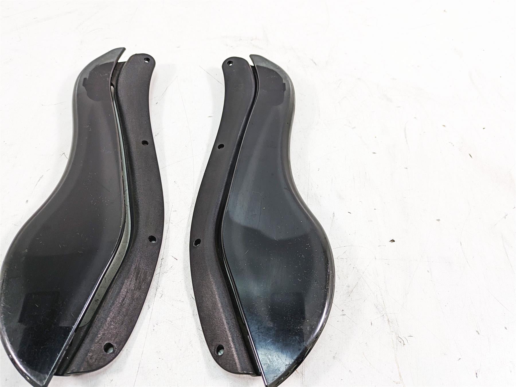 2009 Harley Touring FLHTCU Electra Glide Fairing Wind Deflector Set 58128-08A {{ shop.shopifyCountryName }} - Mototech271
