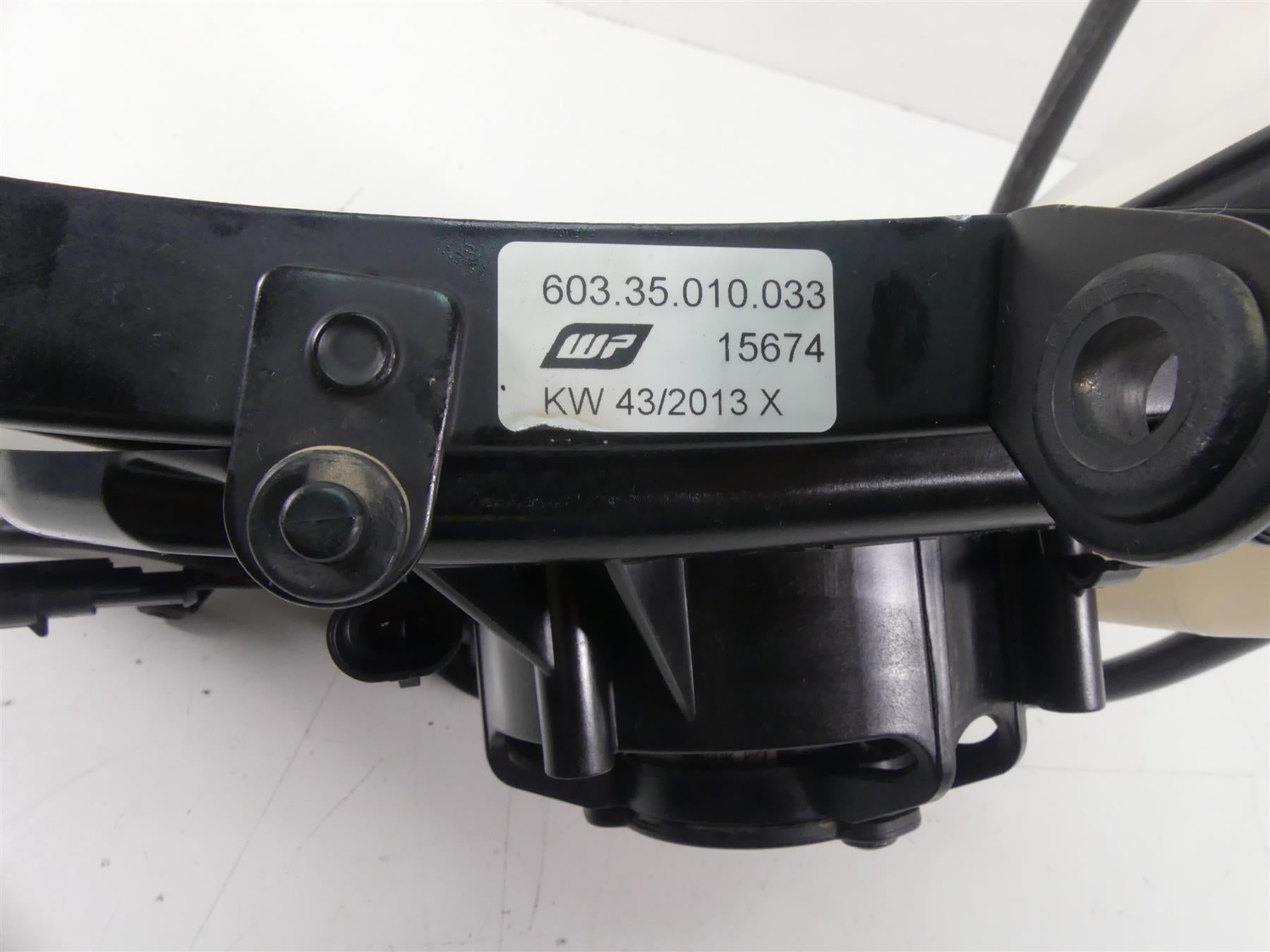 2015 KTM 1190 Adventure R Radiator Fan Reservoir Hoses Set 60335010033 {{ shop.shopifyCountryName }} - Mototech271