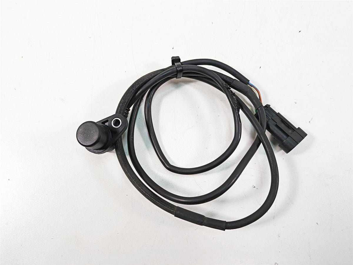 2011 Ducati Hypermotard 1100 Evo SP Rear Wheel Speed Sensor -Read 55210434A {{ shop.shopifyCountryName }} - Mototech271