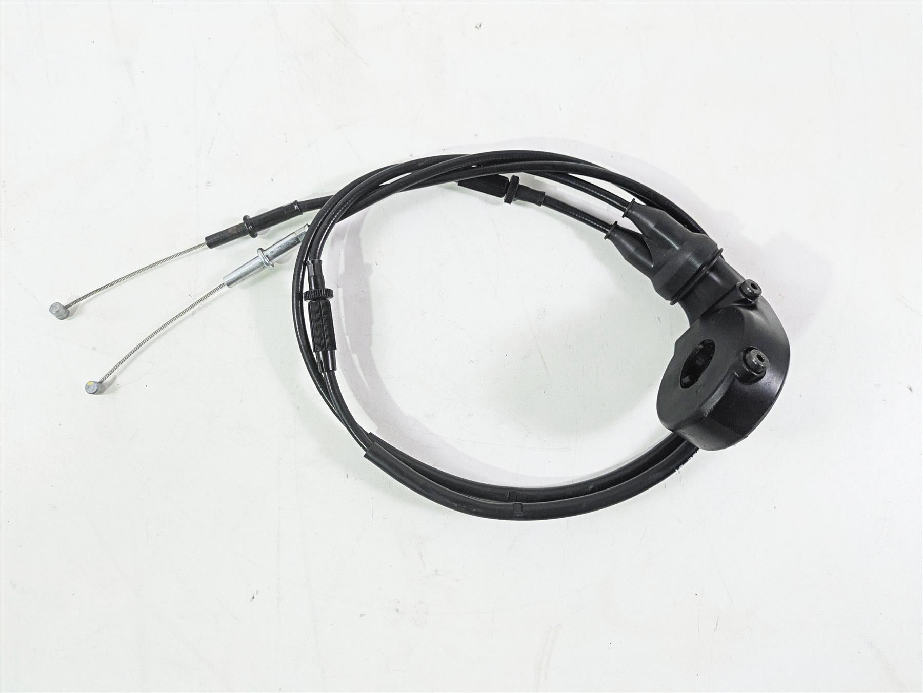 2020 Kawasaki ZX6R ZX636 Ninja Throttle Cable Set 32099-0766 {{ shop.shopifyCountryName }} - Mototech271