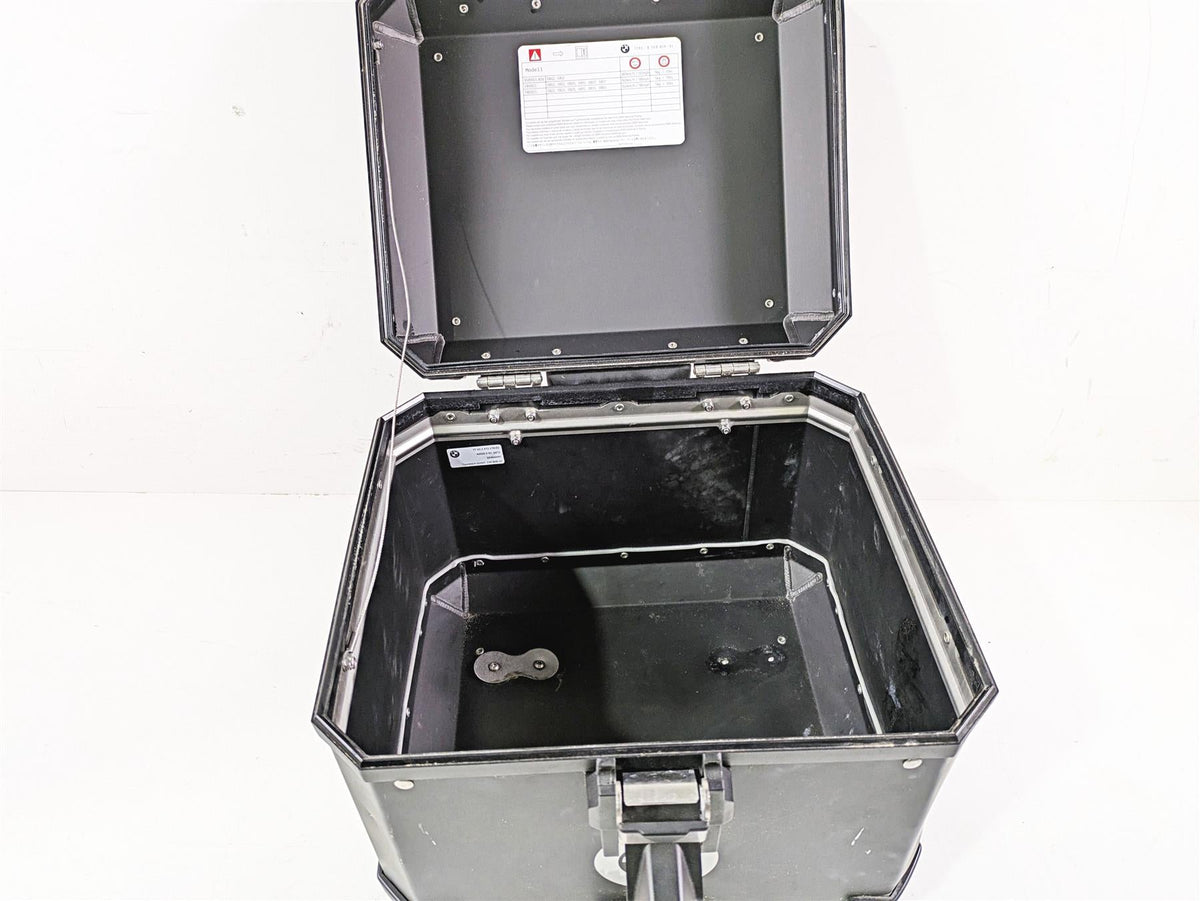 2021 BMW R1250GS K51 Adv Rear Top Case Trunk Bag - Damaged 77432472170 {{ shop.shopifyCountryName }} - Mototech271