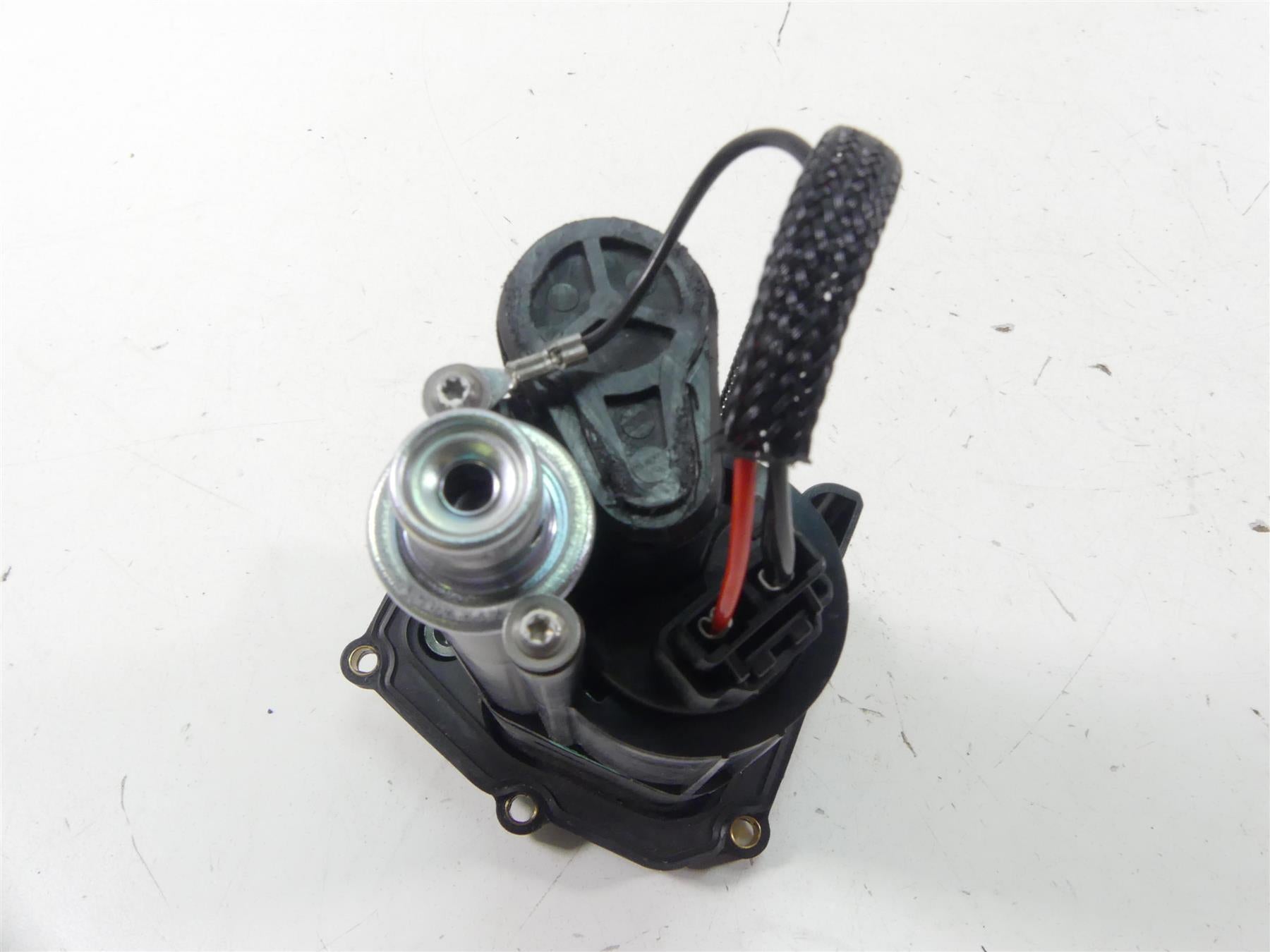 2017 Ducati Monster 1200 S Fuel Gas Petrol Pump & Sender - Tested 16024181A {{ shop.shopifyCountryName }} - Mototech271