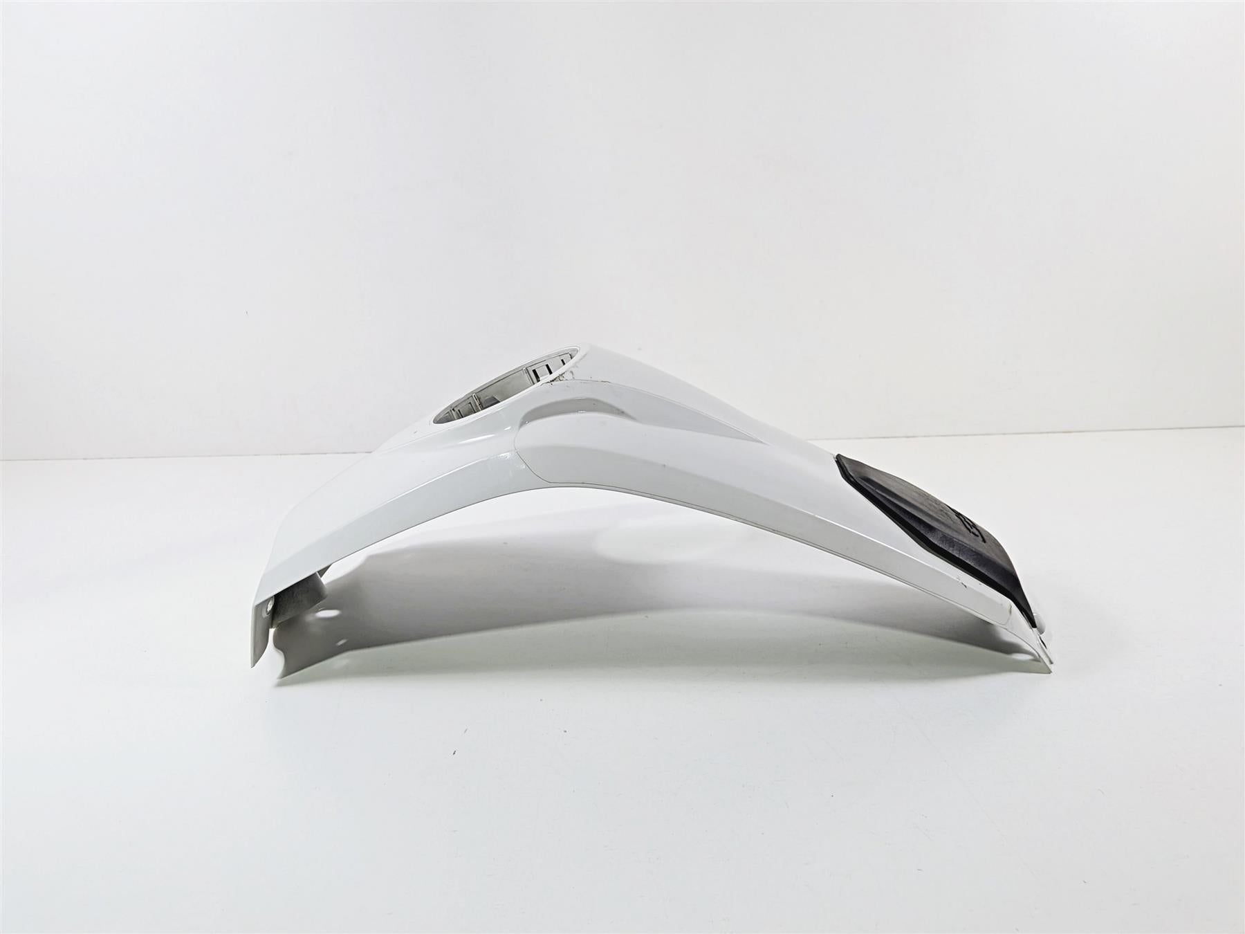2015 BMW R1200GS K50 White Center Tank Cover Fairing 46638533667 46638563438 {{ shop.shopifyCountryName }} - Mototech271