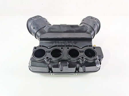 2024 Suzuki GSXR600 Air Box Cleaner Breather Filter 13720-14J01 {{ shop.shopifyCountryName }} - Mototech271