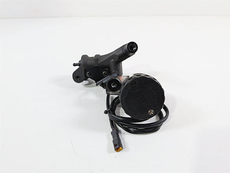2022 Triumph Tiger 900 GT Pro Front Radial Brake Master Cylinder T2022194 {{ shop.shopifyCountryName }} - Mototech271