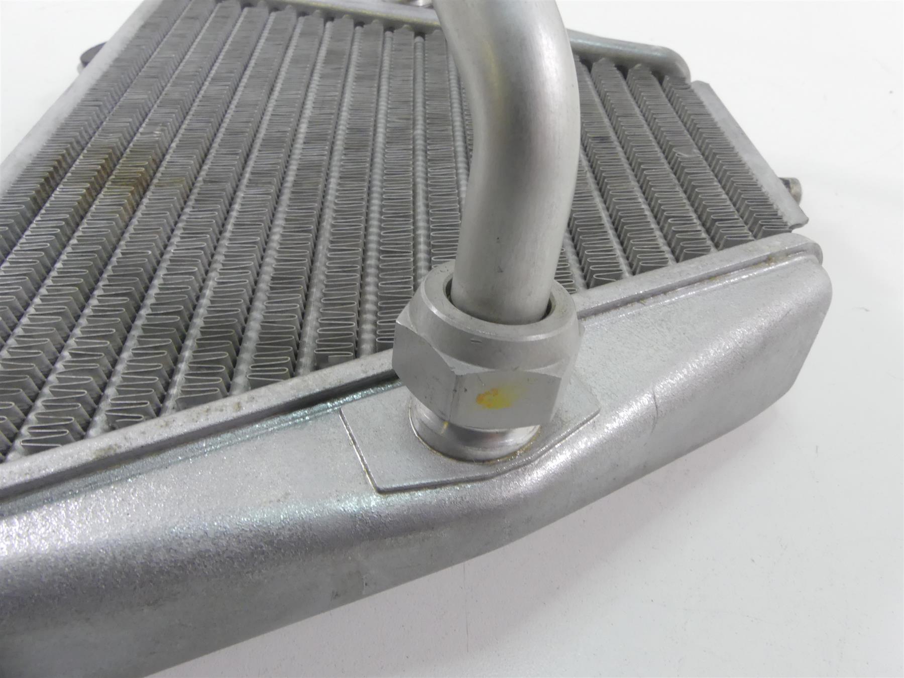 2018 Ducati Panigale 1100 V4 S Oil Cooler Radiator & Lines 54811363A {{ shop.shopifyCountryName }} - Mototech271