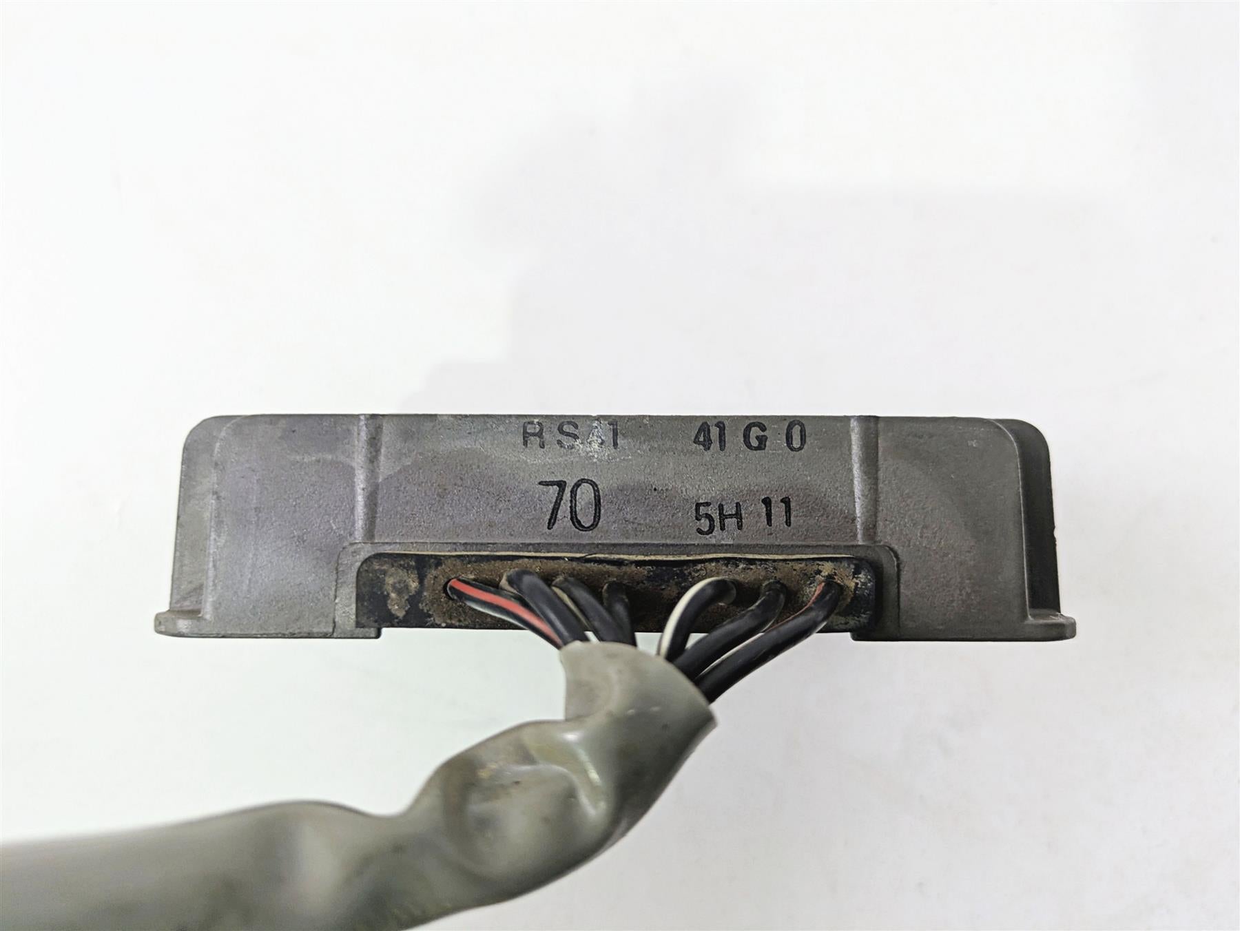 2006 Suzuki GSXR1000 K6 Voltage Regulator Rectifier 32800-41G00 32800-47H00 {{ shop.shopifyCountryName }} - Mototech271