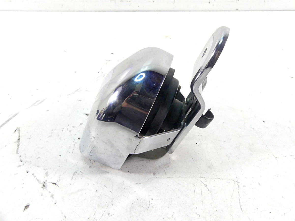 2006 Harley Softail FXSTSI Springer Horn & Chrome Cover 61300478A 69060-90H {{ shop.shopifyCountryName }} - Mototech271
