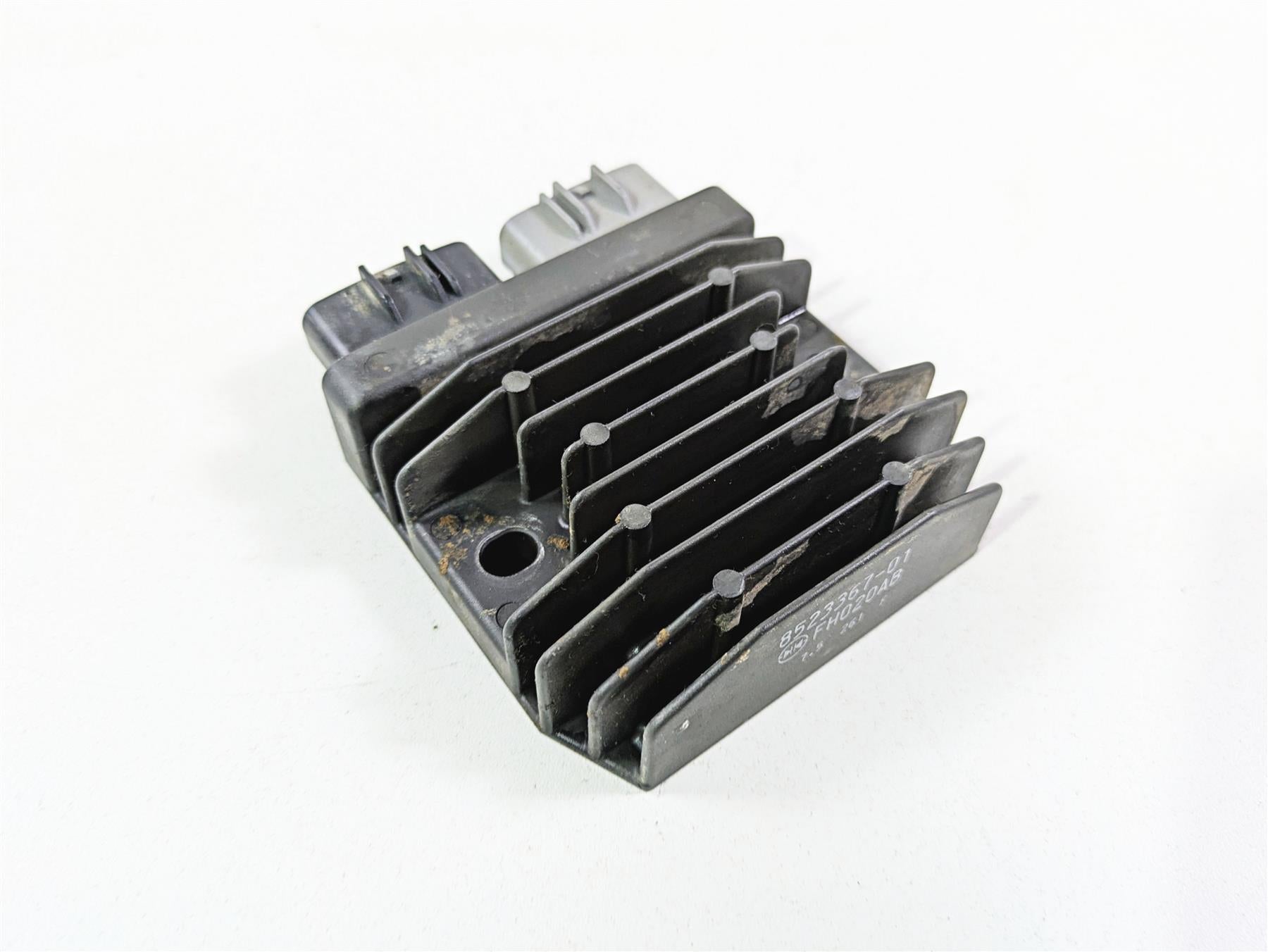 2017 BMW R1200 GS K50 Rectifier Voltage Regulator FH020AB 12318523367 {{ shop.shopifyCountryName }} - Mototech271
