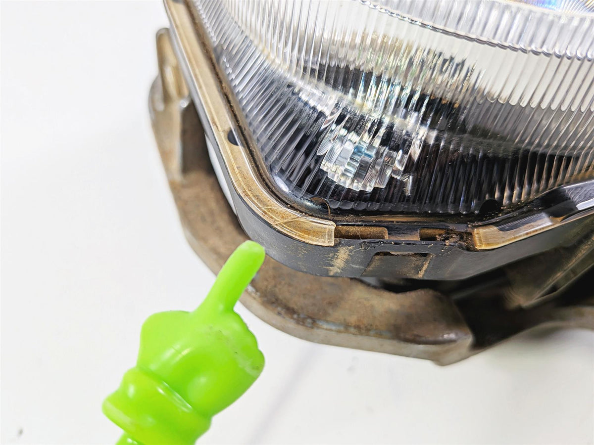 2017 Yamaha YXZ1000R EPS SS Right Headlight Head Lamp - Read 2UD-84300-00-00 {{ shop.shopifyCountryName }} - Mototech271
