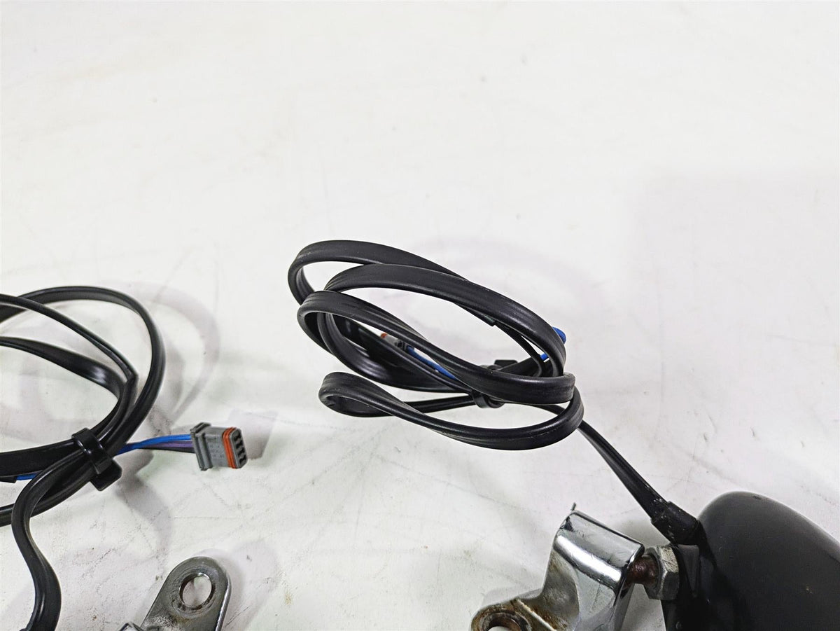2018 Harley FXBR Softail Breakout Front Blinker Turn Signal Set -Read 67800523 {{ shop.shopifyCountryName }} - Mototech271