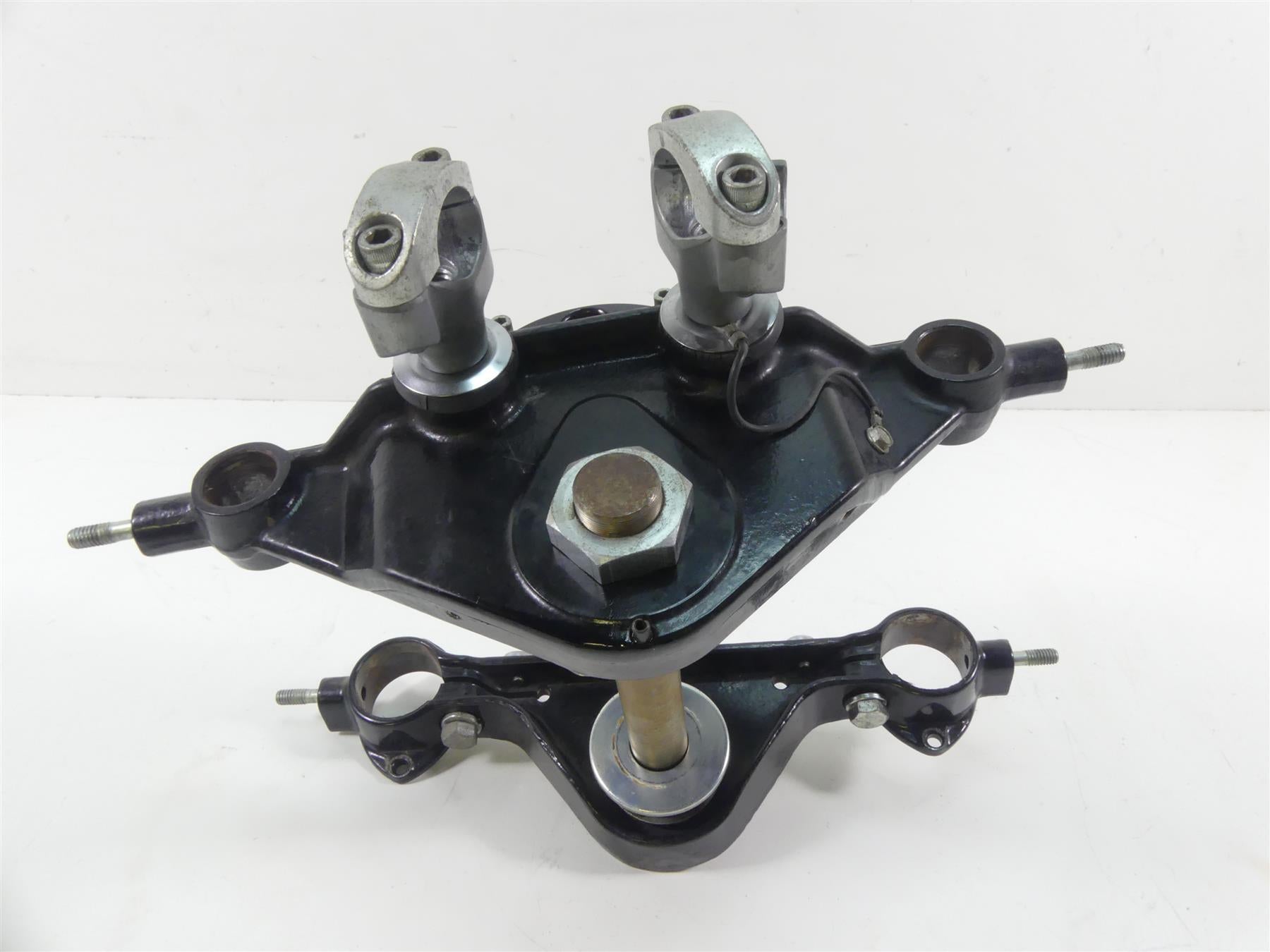 2001 Harley Touring FLHRCI Road King Upper Lower Triple Tree Riser Set 45435-95 | Mototech271