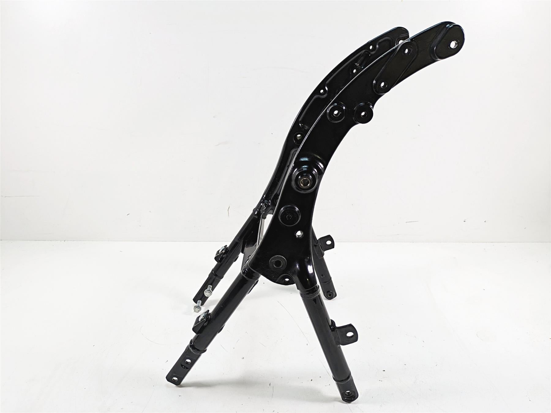 2019 Harley Touring FLHX Street Glide Subframe Sub Frame 48079-09BHP {{ shop.shopifyCountryName }} - Mototech271