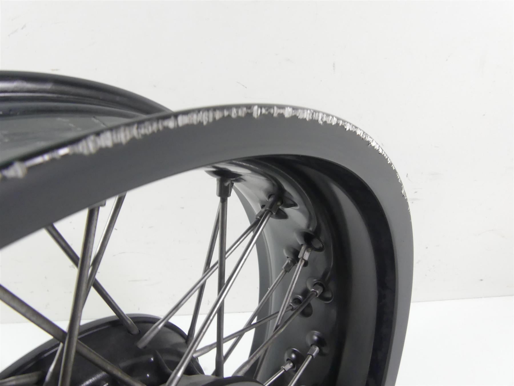 2016 BMW R nineT R9T K21 Straight Rear 17x5.5 Wheel Rim - Read 36318546290 {{ shop.shopifyCountryName }} - Mototech271