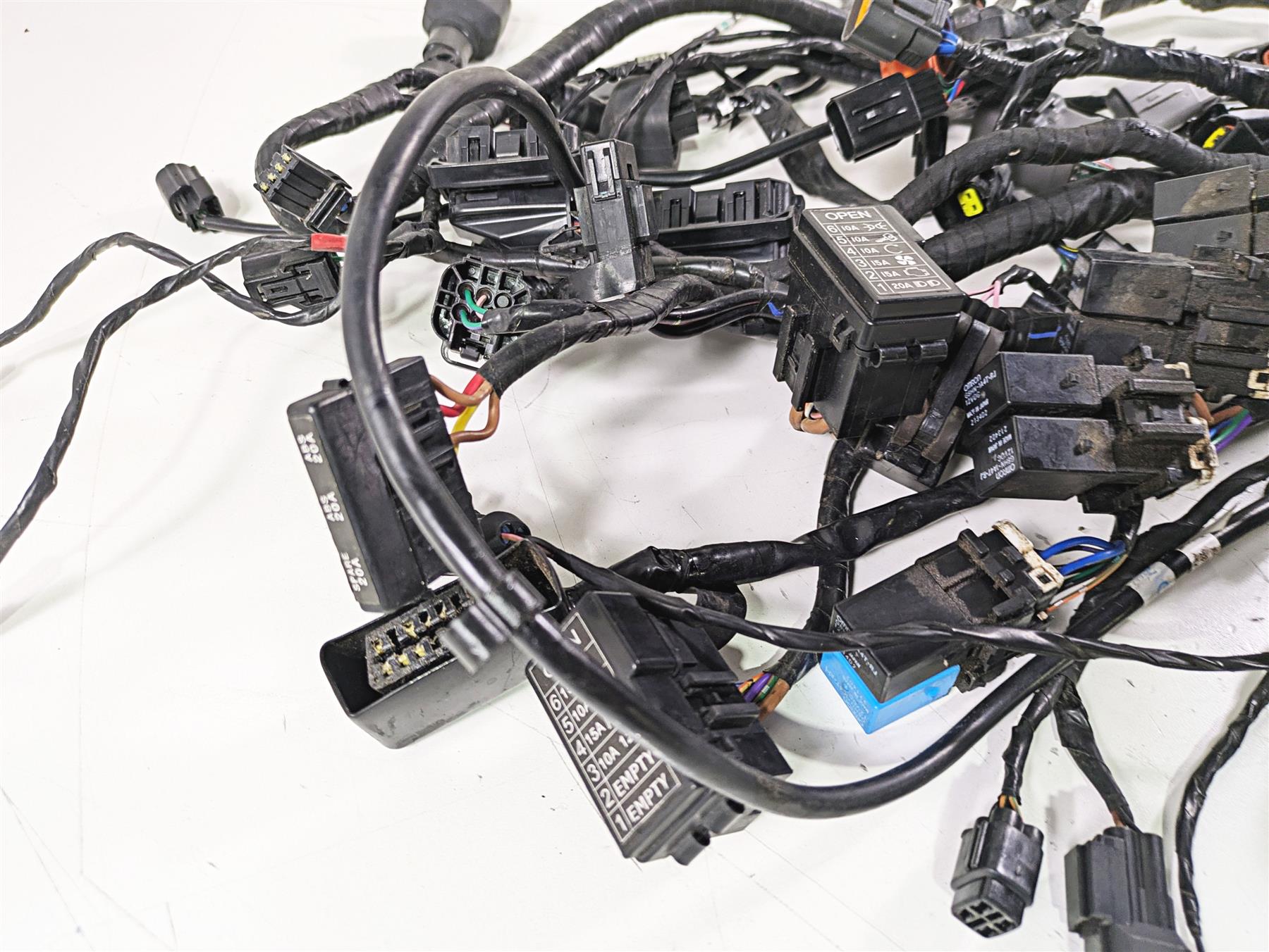2015 Triumph Tiger Explorer XC Wiring Harness Loom - No Cuts T2501095 {{ shop.shopifyCountryName }} - Mototech271