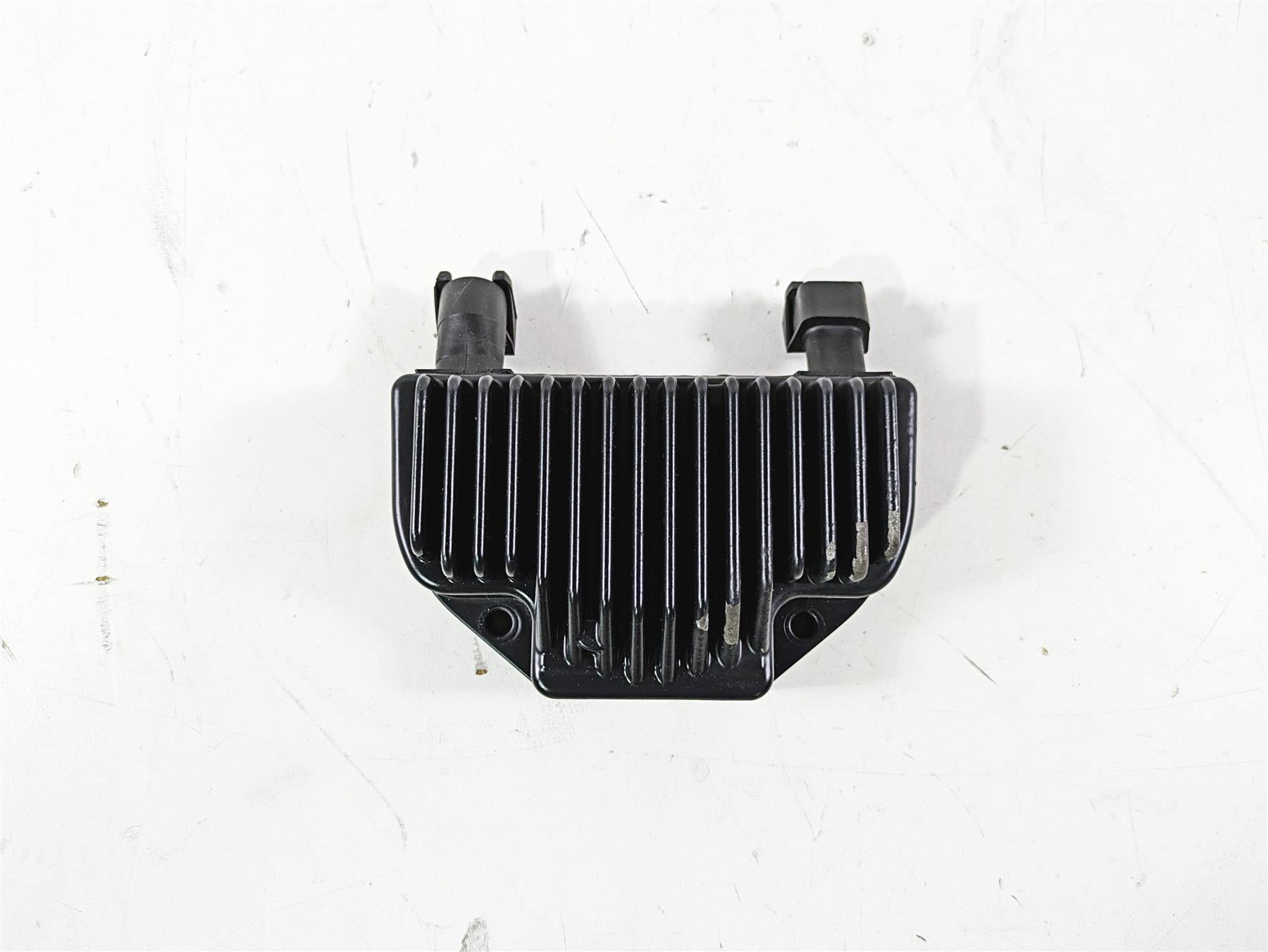 2012 Harley FLD Dyna Switchback Rectifier Voltage Regulator 74631-08A {{ shop.shopifyCountryName }} - Mototech271