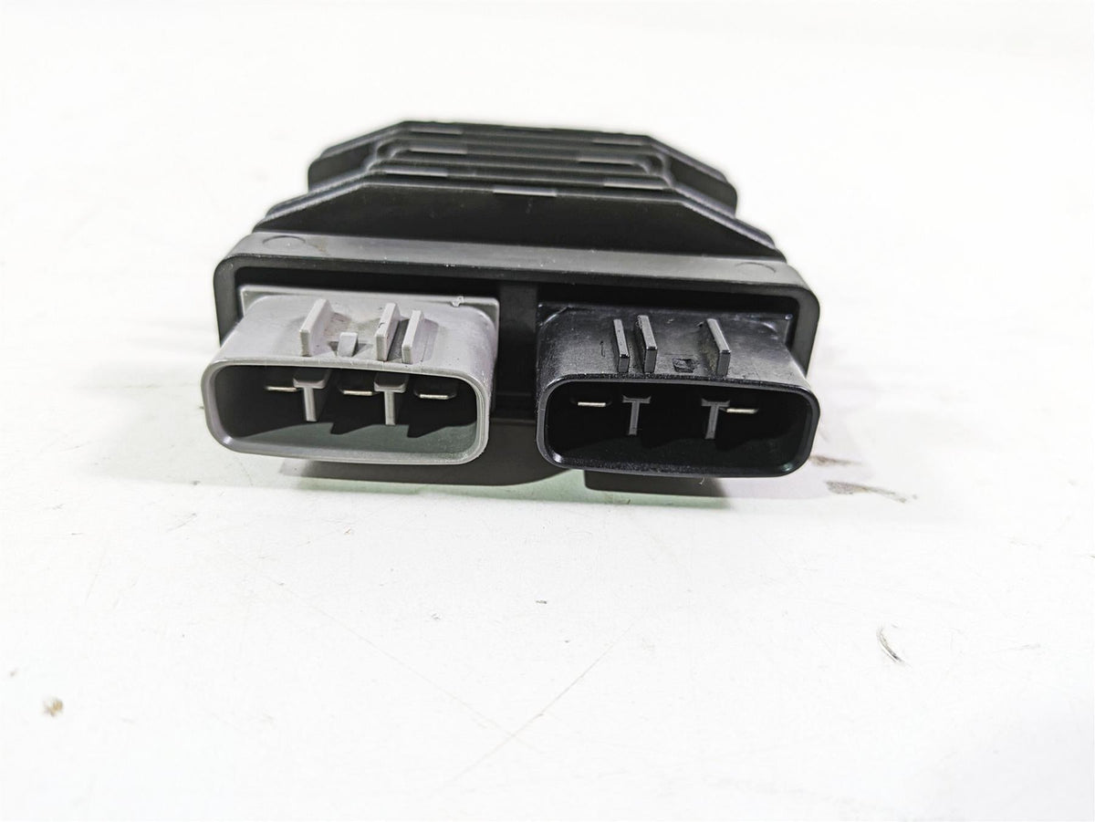 2021 Yamaha Tenere 700 XTZ7 Rectifier Voltage Regulator 1D7-81960-10-00 FH027AA {{ shop.shopifyCountryName }} - Mototech271