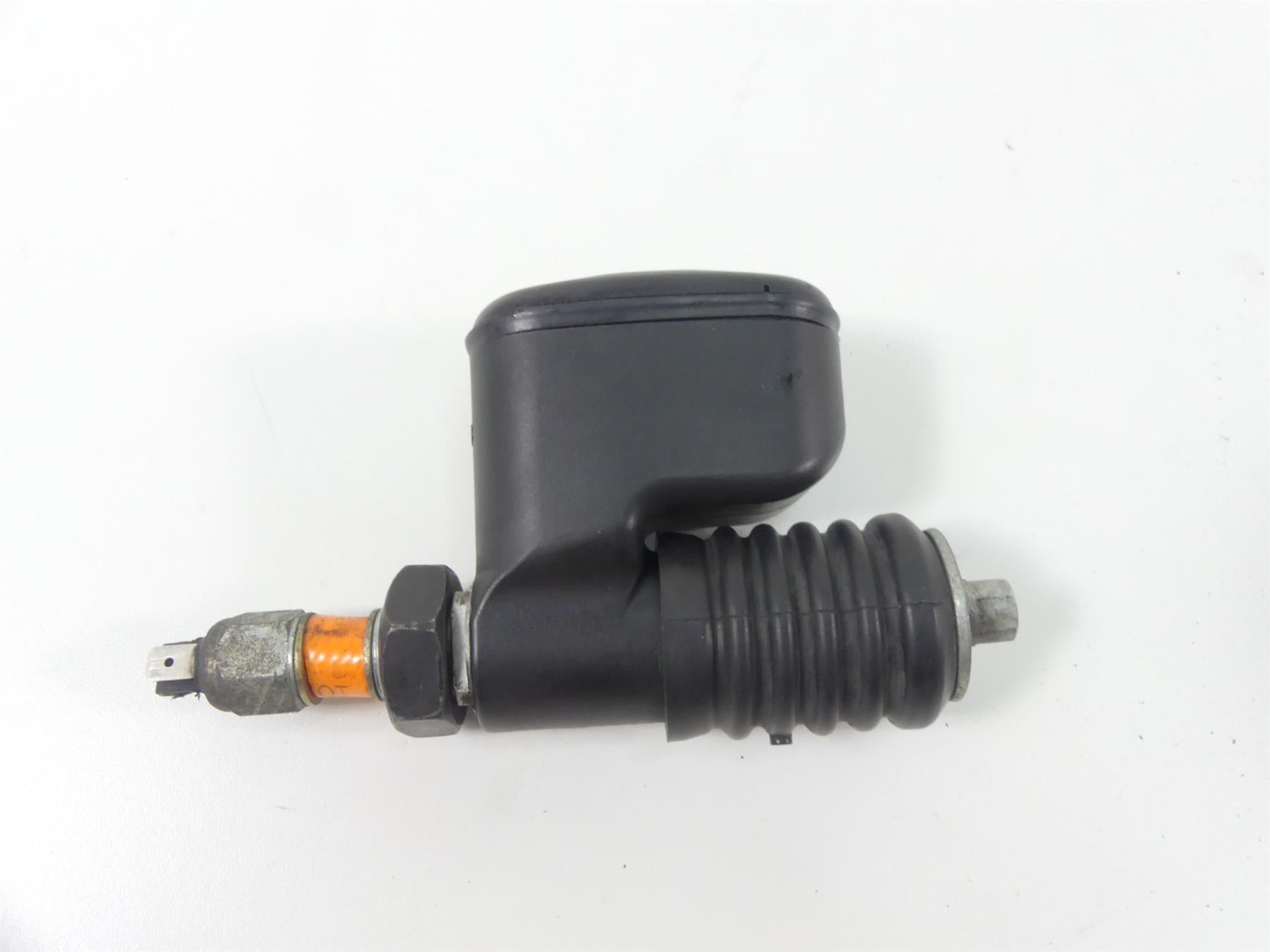 2017 Harley Dyna FXDB Street Bob Rear Brake Master Cylinder 41700065A {{ shop.shopifyCountryName }} - Mototech271