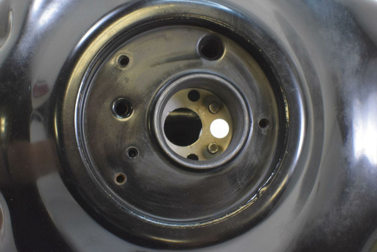2015 Yamaha YZFR3 YZF R3 Fuel Gas Petrol Tank 1WD-F4110-00-00 BR5-F4110-00-00 {{ shop.shopifyCountryName }} - Mototech271