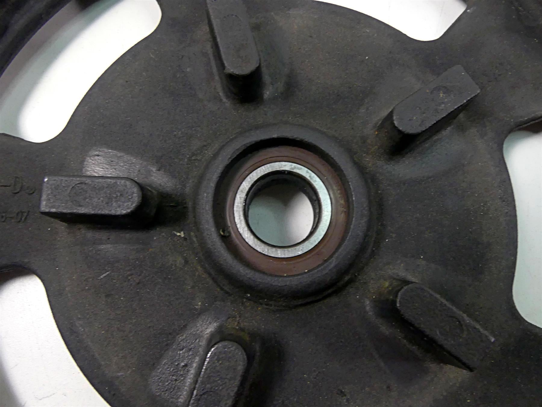 2013 Harley VRSCF Muscle Vrod Rear Drive Belt Sprocket Pulley 72T 1" 40566-07 {{ shop.shopifyCountryName }} - Mototech271