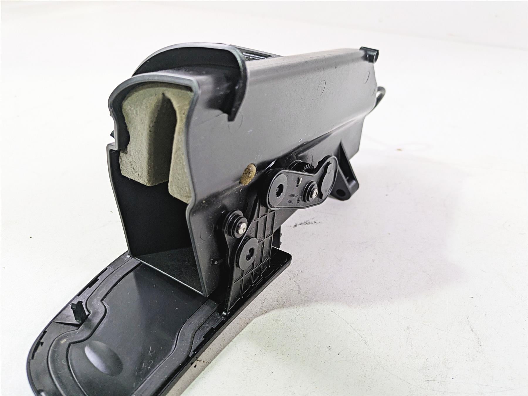 2015 Harley Touring FLHTKL Electra Glide Media Phone Compartment Box 76000117 {{ shop.shopifyCountryName }} - Mototech271