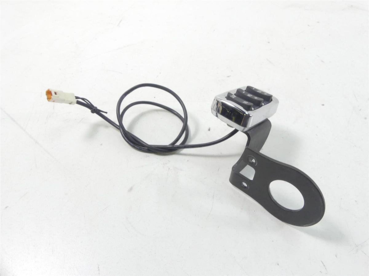 2011 Victory Vision Tour Left Hand Audio Volume Tune Control Switch 4012488 {{ shop.shopifyCountryName }} - Mototech271